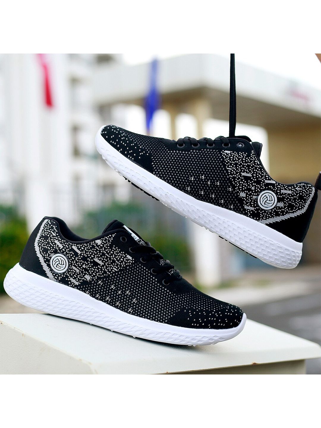 bacca bucci Men Black Mesh Non-Marking Training or Gym Shoes