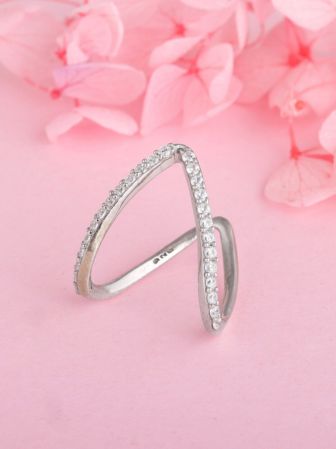 925 Silver Vanki Ring GIVA 925 Silver Beautiful Vanki Ring