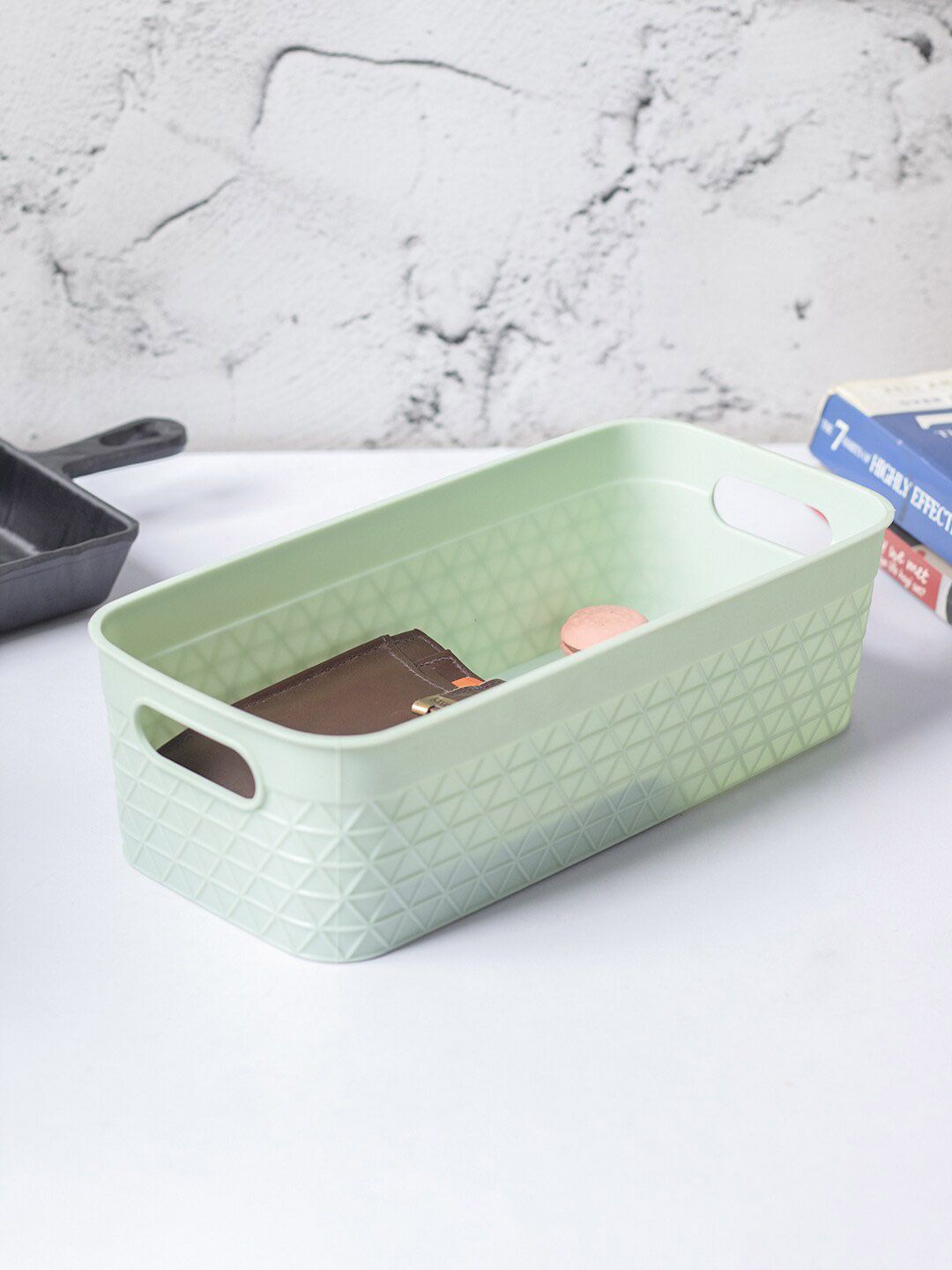Market99 Green Textured Table Organizer