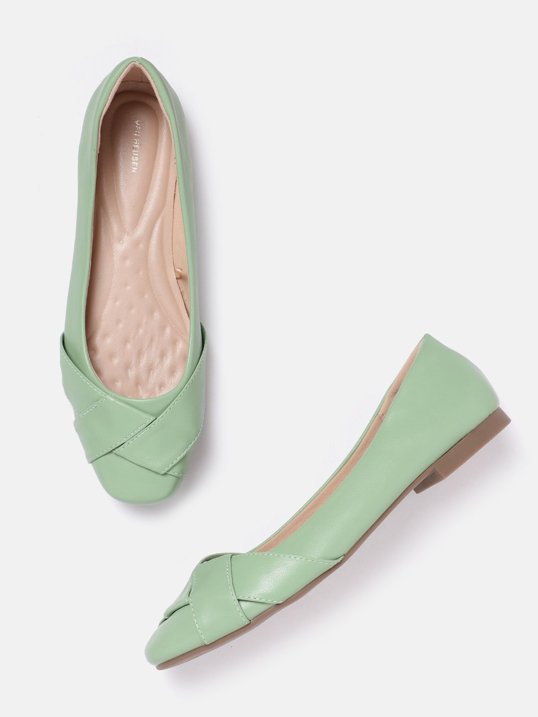 Van Heusen Woman Ballerinas with Overlapping Detail