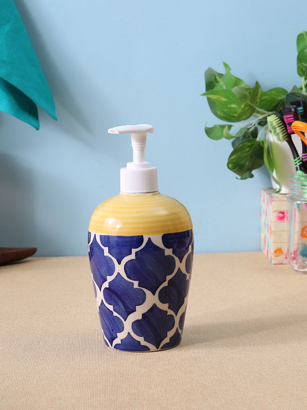 VarEesha Moroccan Blue Printed Ceramic Liquid Soap dispenser