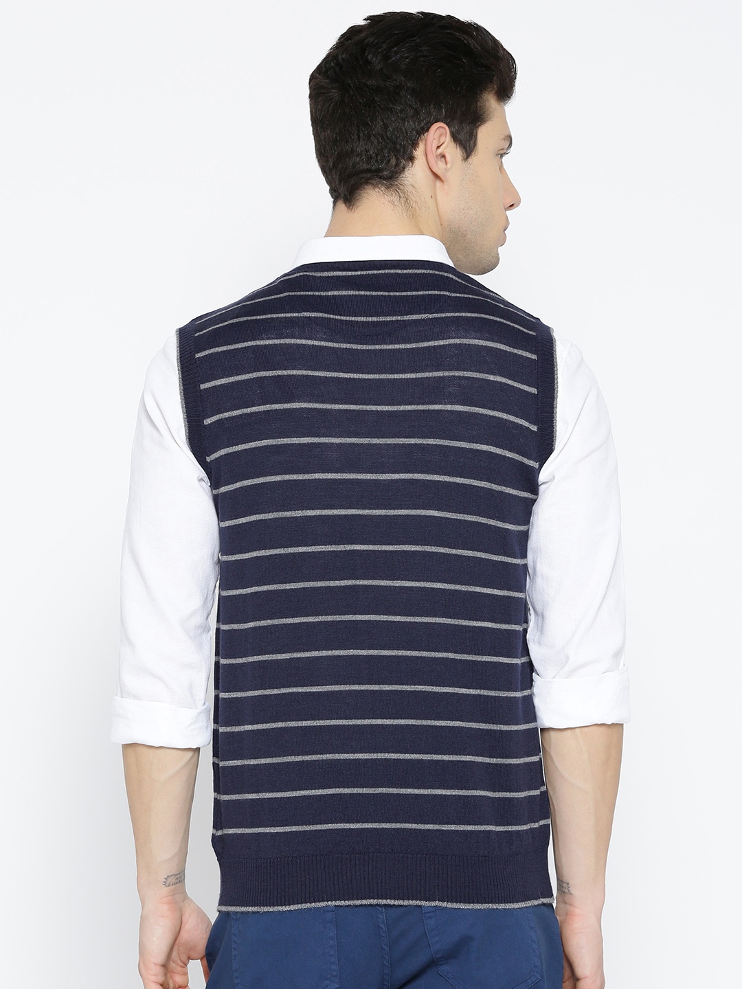 Sleeveless Sweater - Buy Sleeveless Sweater online in India