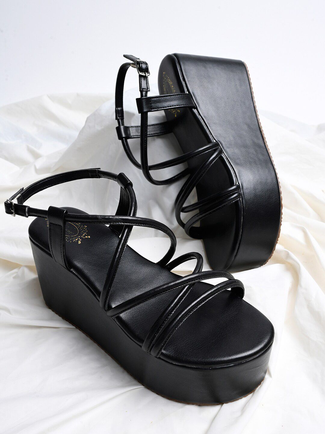 Shoetopia Strappy Flatform Heels