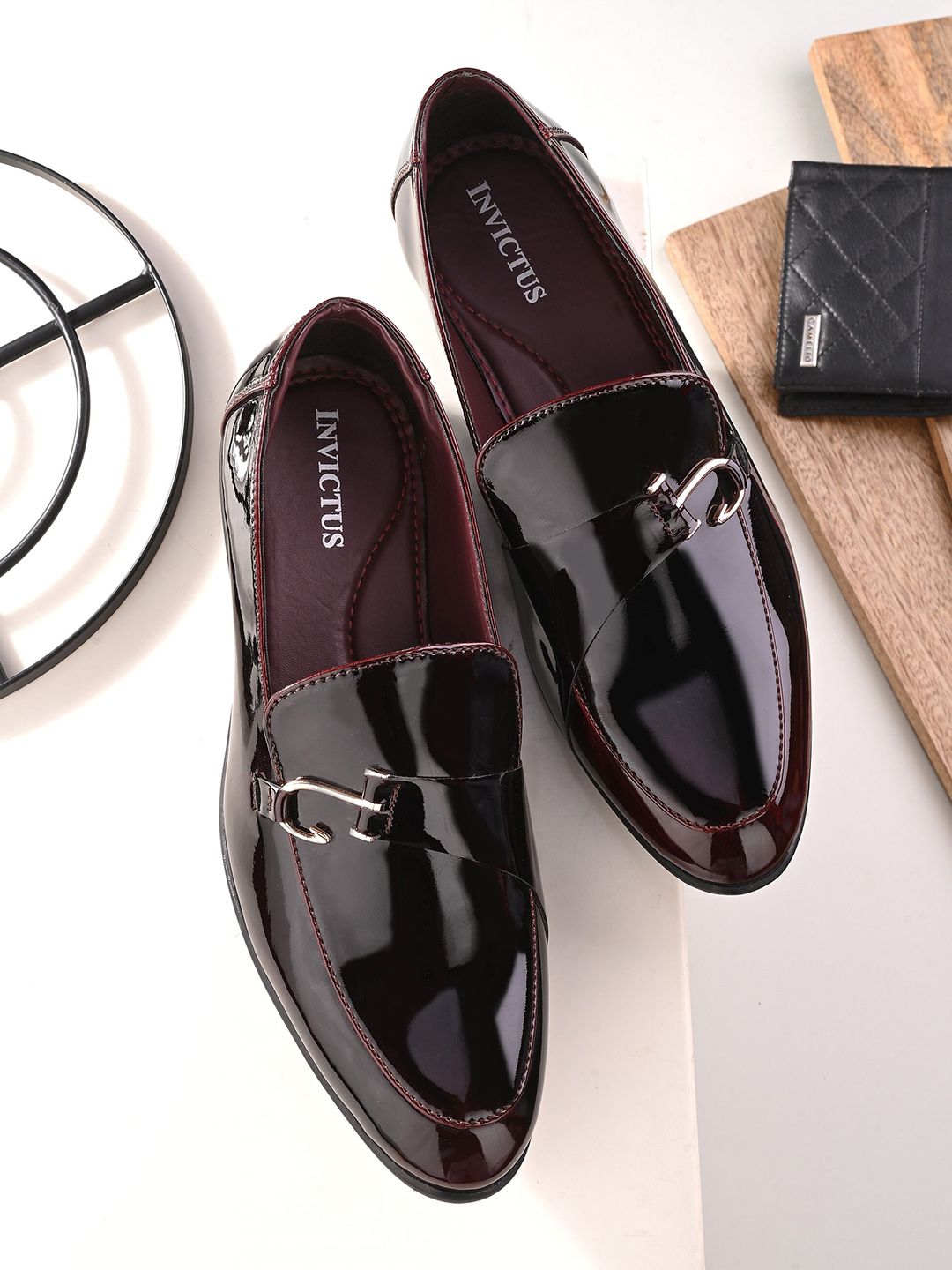 INVICTUS Men Buckled Formal Loafers