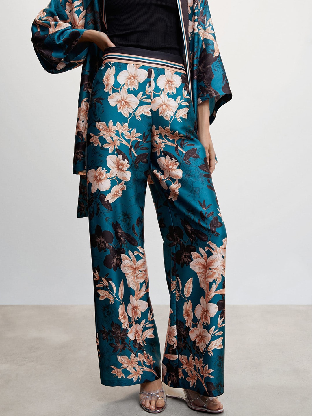 MANGO Women Floral Print Satin Finish Trousers Price in India