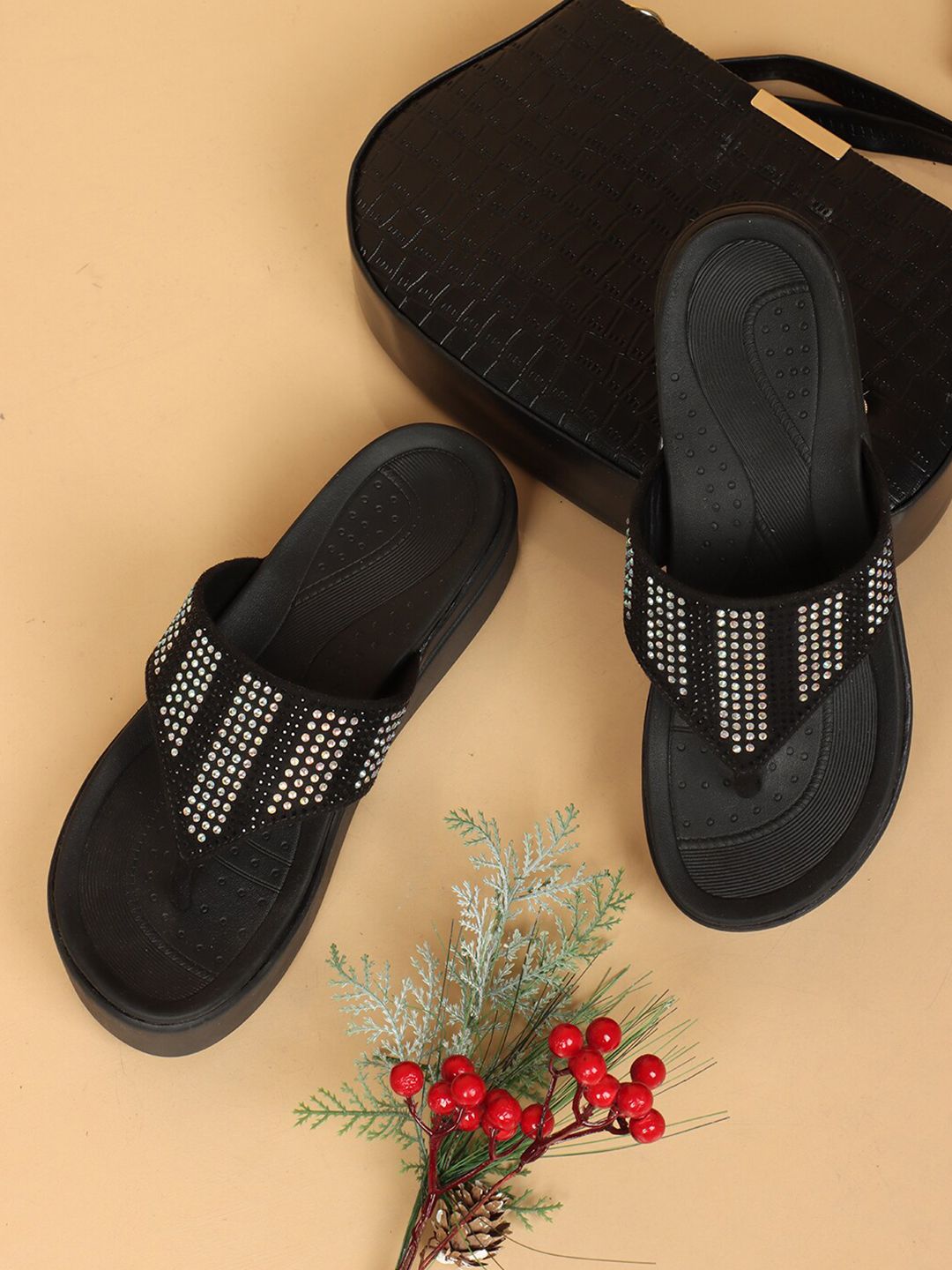 Carlton London sports Women Embellished Open Toe Flats Price in India