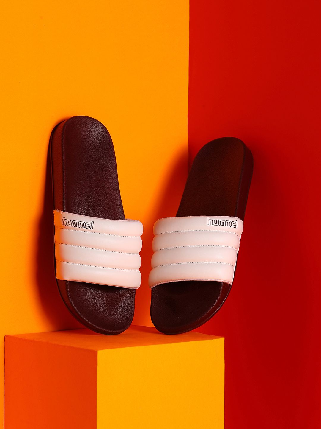 hummel Men Striped Sliders