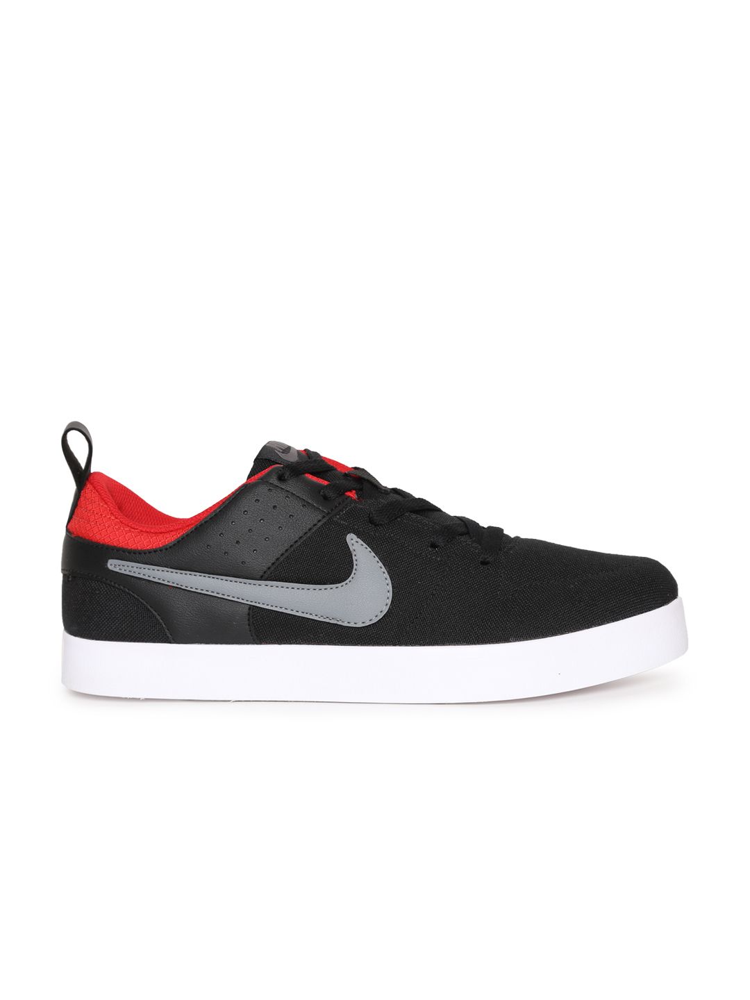 nike liteforce iii black sneakers