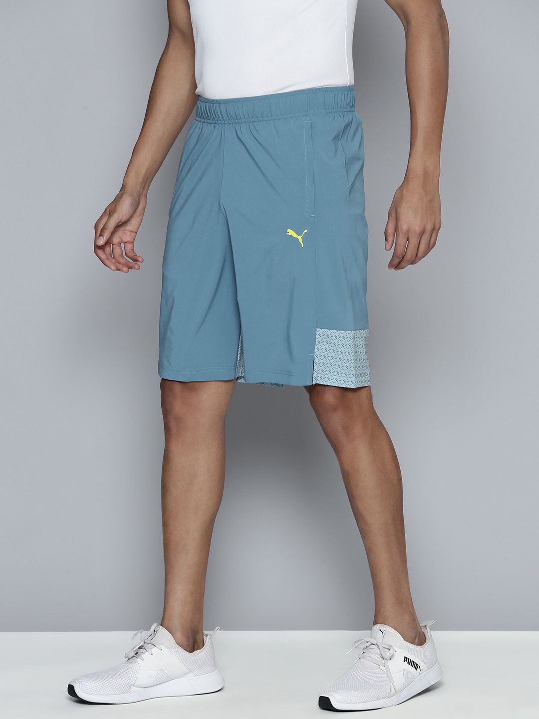 Buy one8 x PUMA Virat Kohli Woven dryCELL Training Men Sports