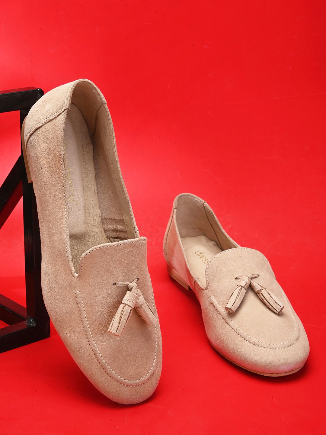 DressBerry Beige And Gold-Toned Tasseled Leather Ballerinas