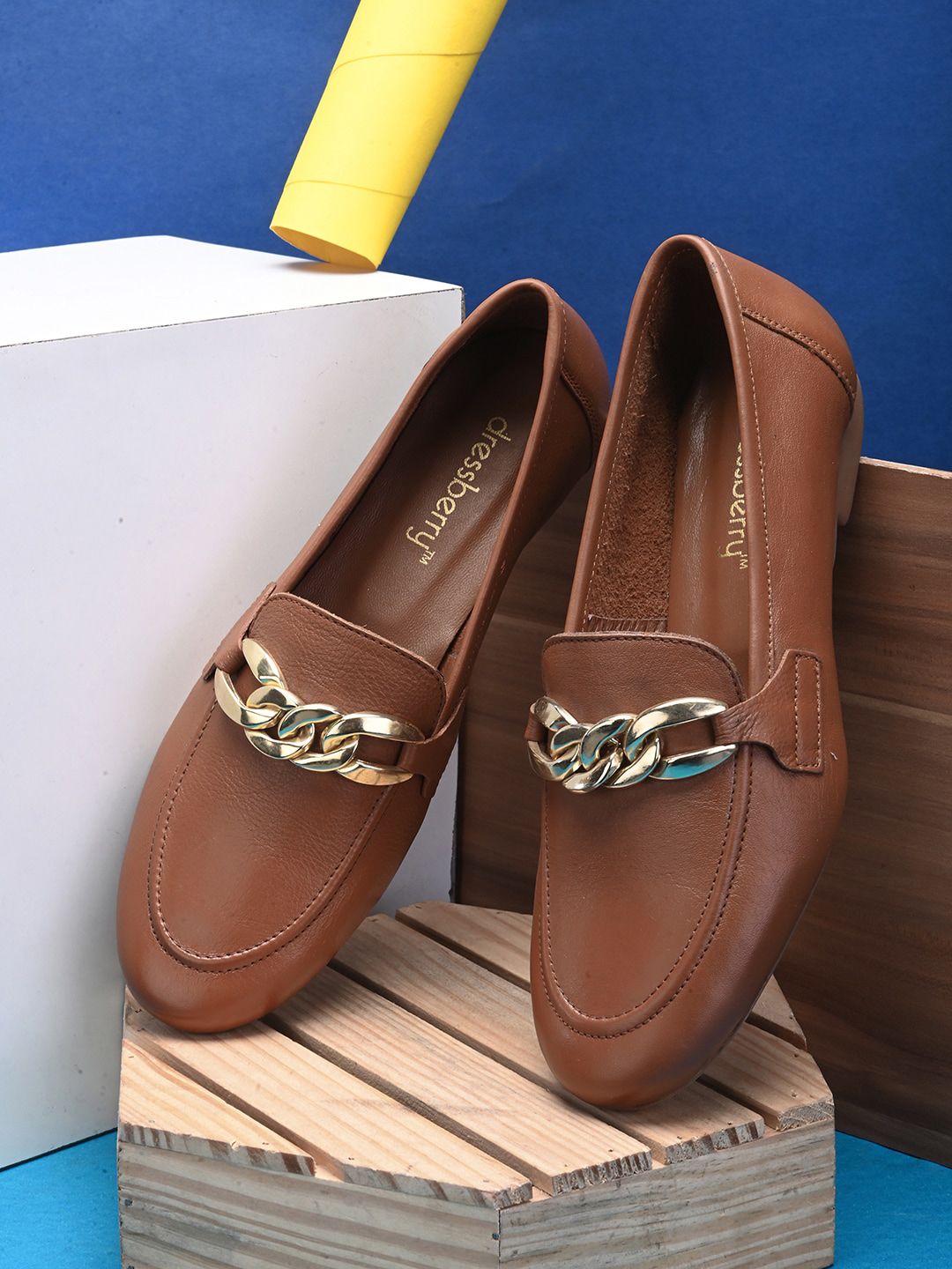 DressBerry Tan Brown Embellished Leather Ballerinas