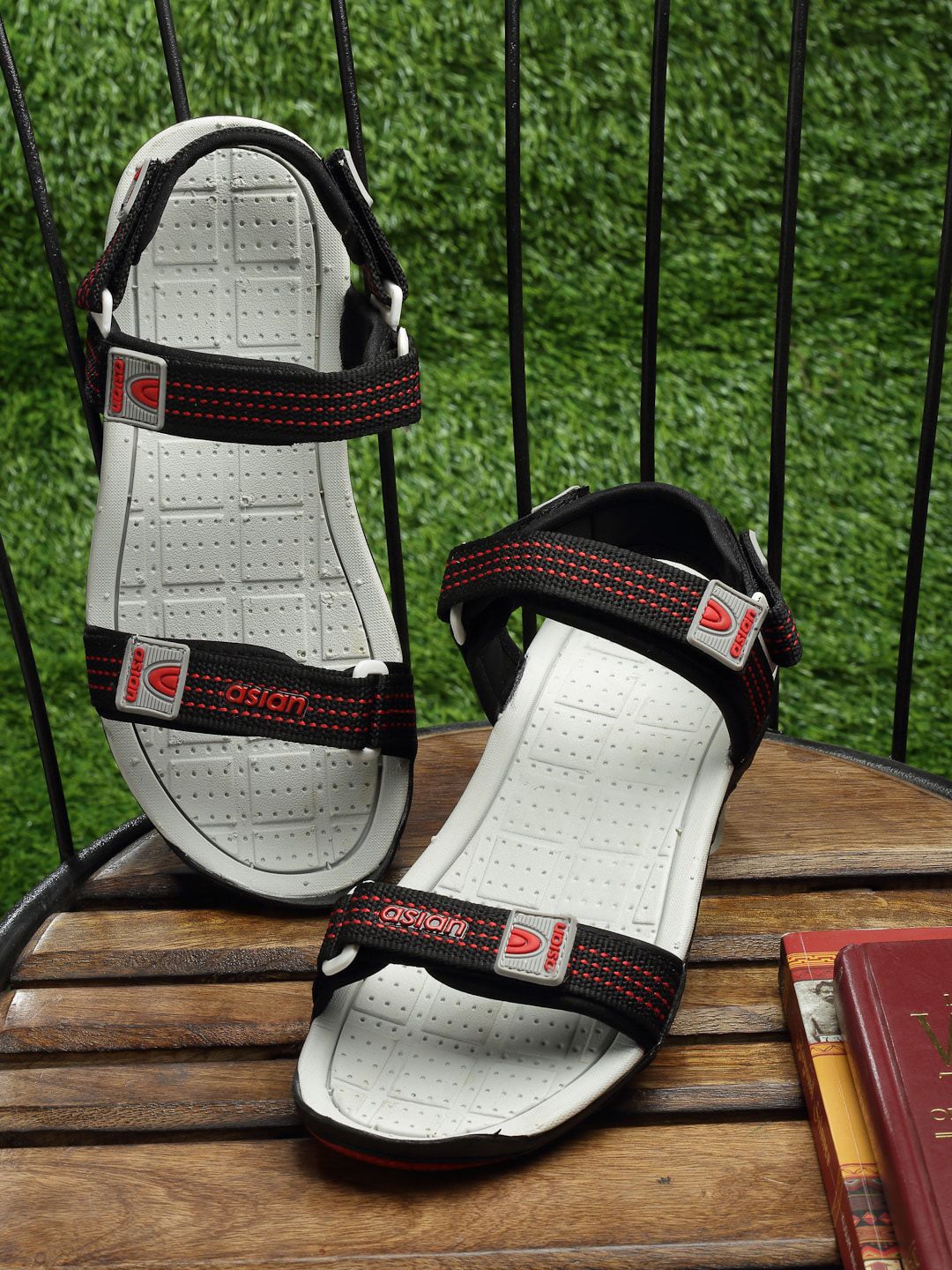 ASIAN Men Vintage-21 Textured Sports Sandals