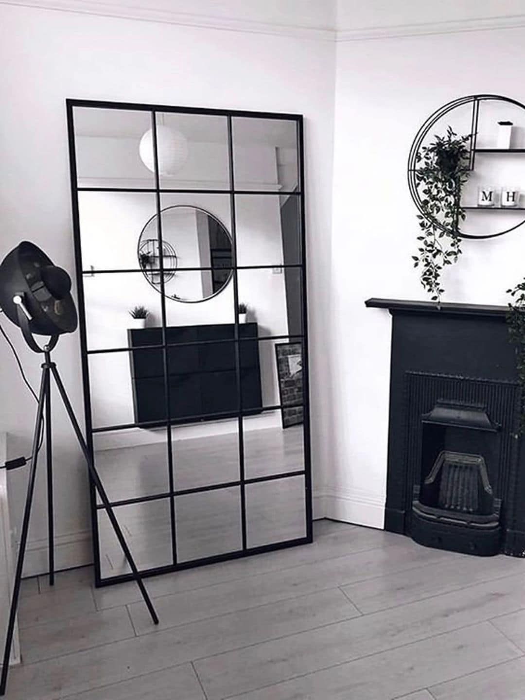 THE HANDMADE FLAIR Silver-Toned & Black Rectangular MDF Wall Mirror deal from myntra THE HANDMADE FLAIR Silver-Toned & Black Rectangular MDF Wall Mirror deal from myntra