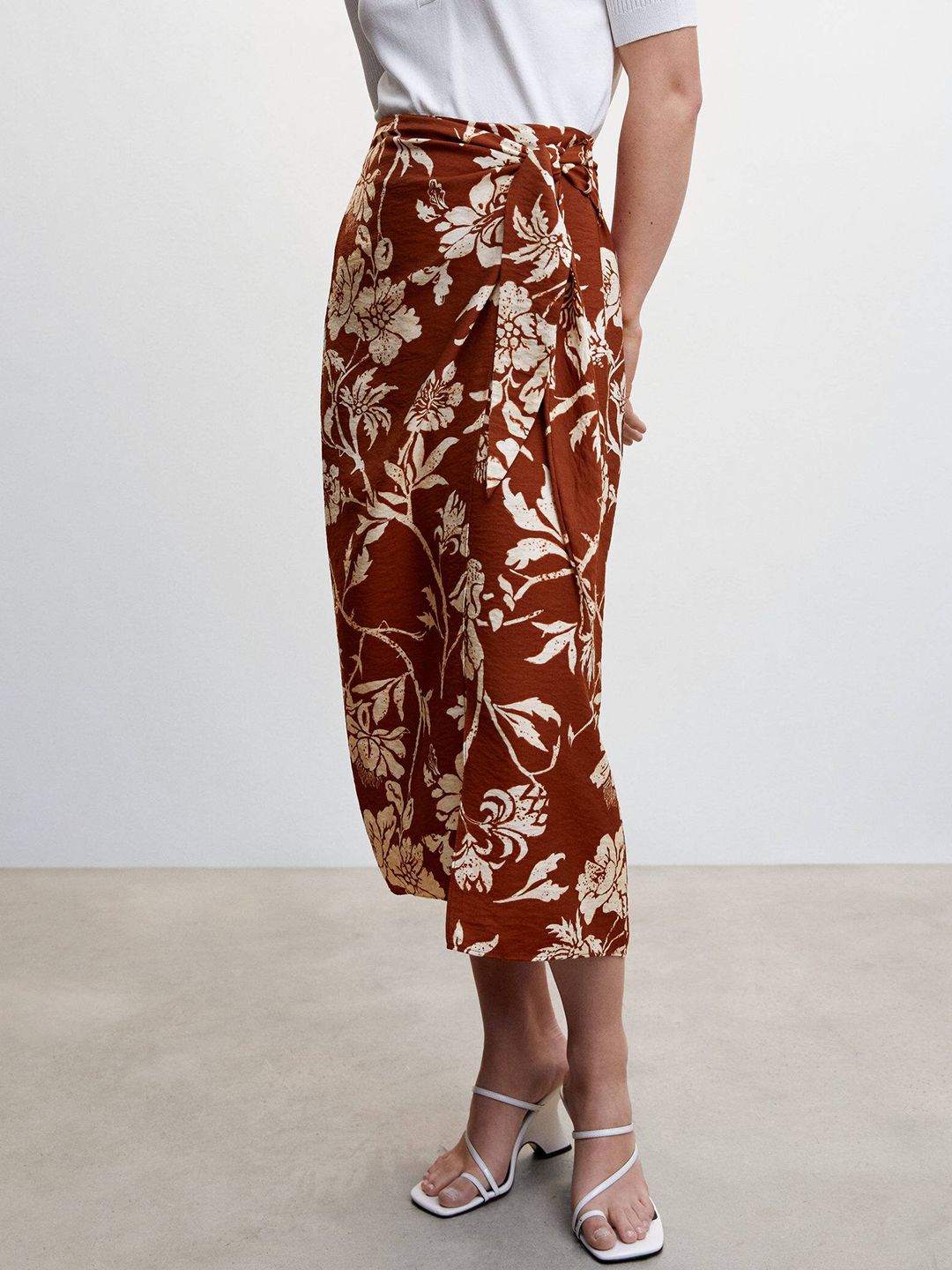 MANGO Women Floral Printed Midi A-line Skirt Price in India