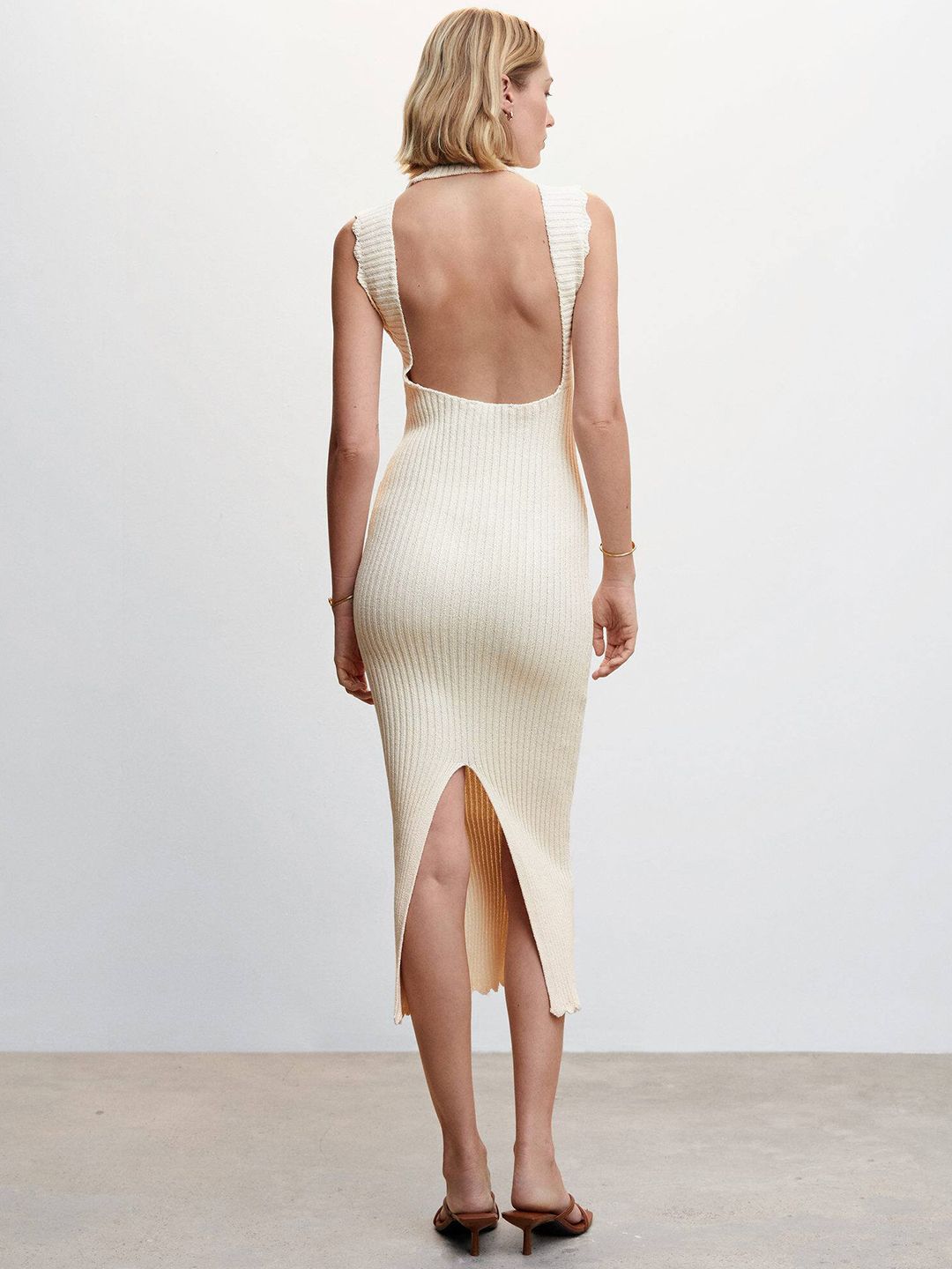 Buy MANGO Open-Back Knitted Sheath Midi Dress - Dresses for Women 22971408  | Myntra