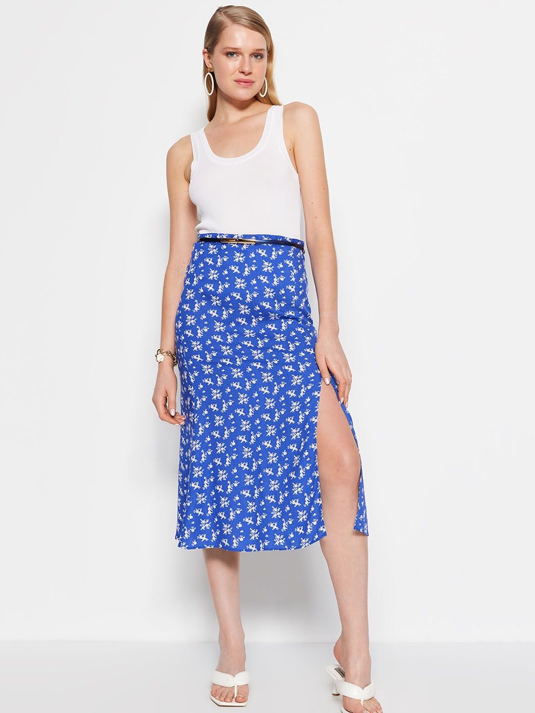 Trendyol Floral Printed A-Line Midi Skirt Price in India