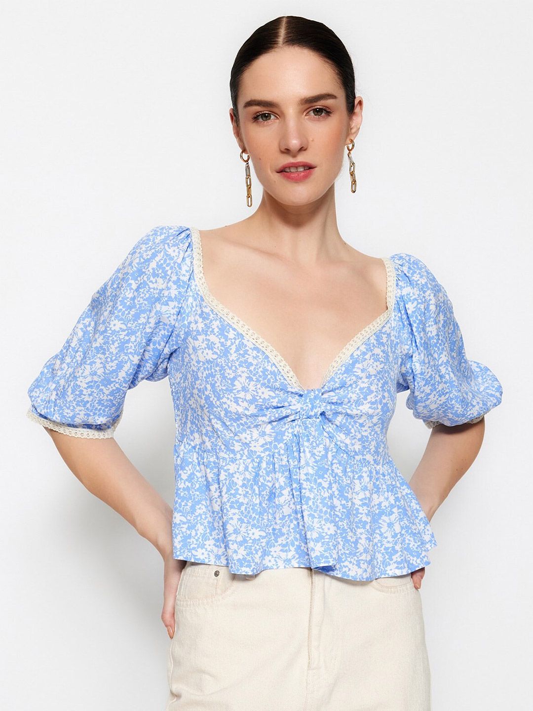 Trendyol Floral Printed Sweetheart Puff Sleeve Peplum Top Price in India