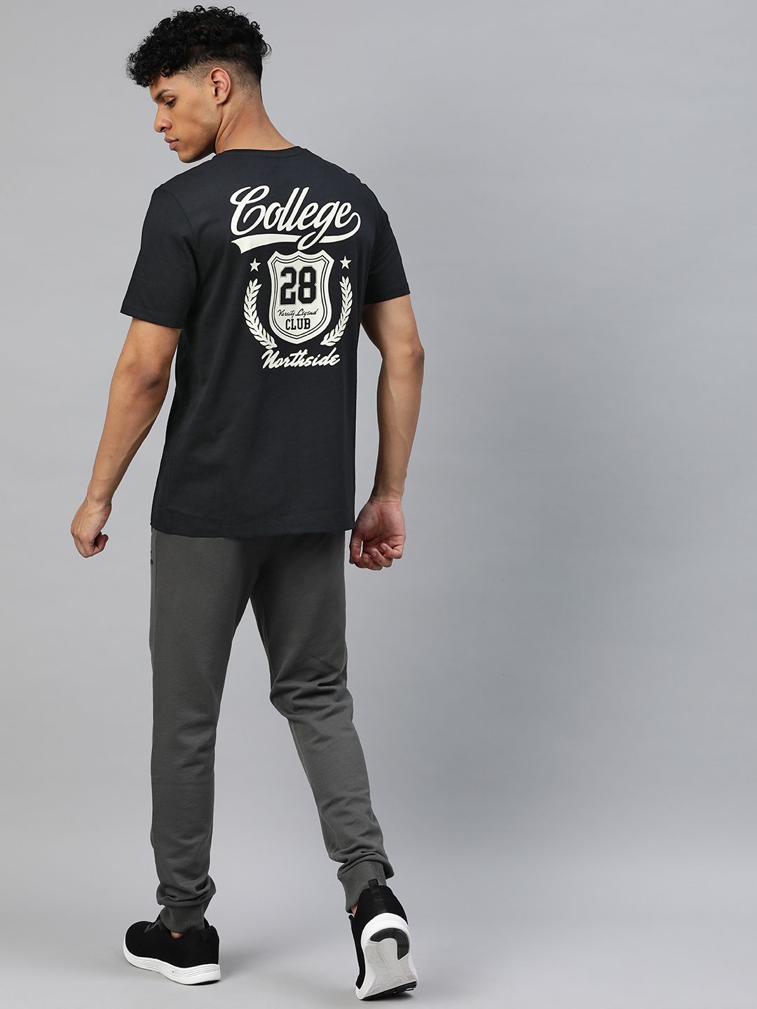 Alcis Men Typography Printed T-shirt