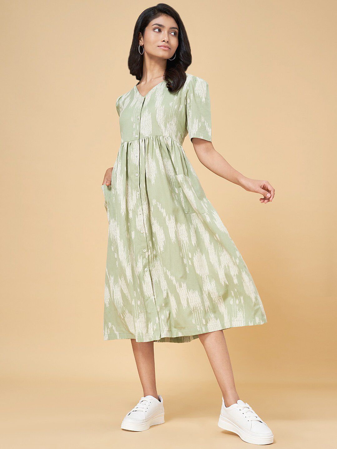 Pantaloons frocks online