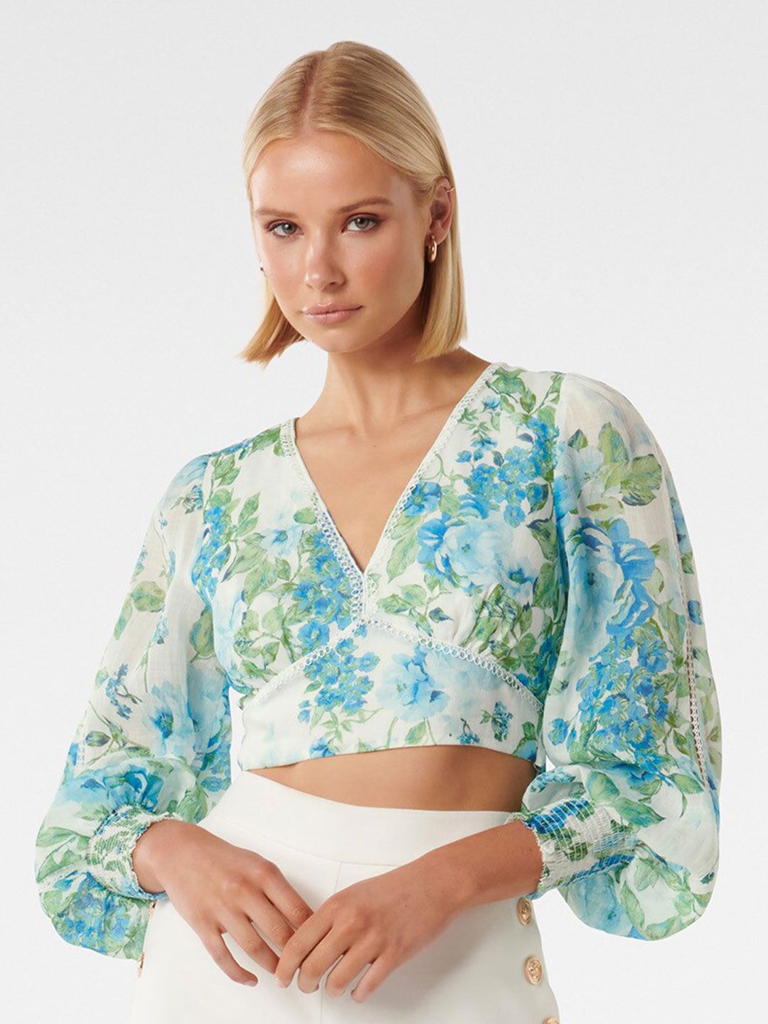 Forever New Puff Sleeve Floral Printed Fitted Crop Top Price in India