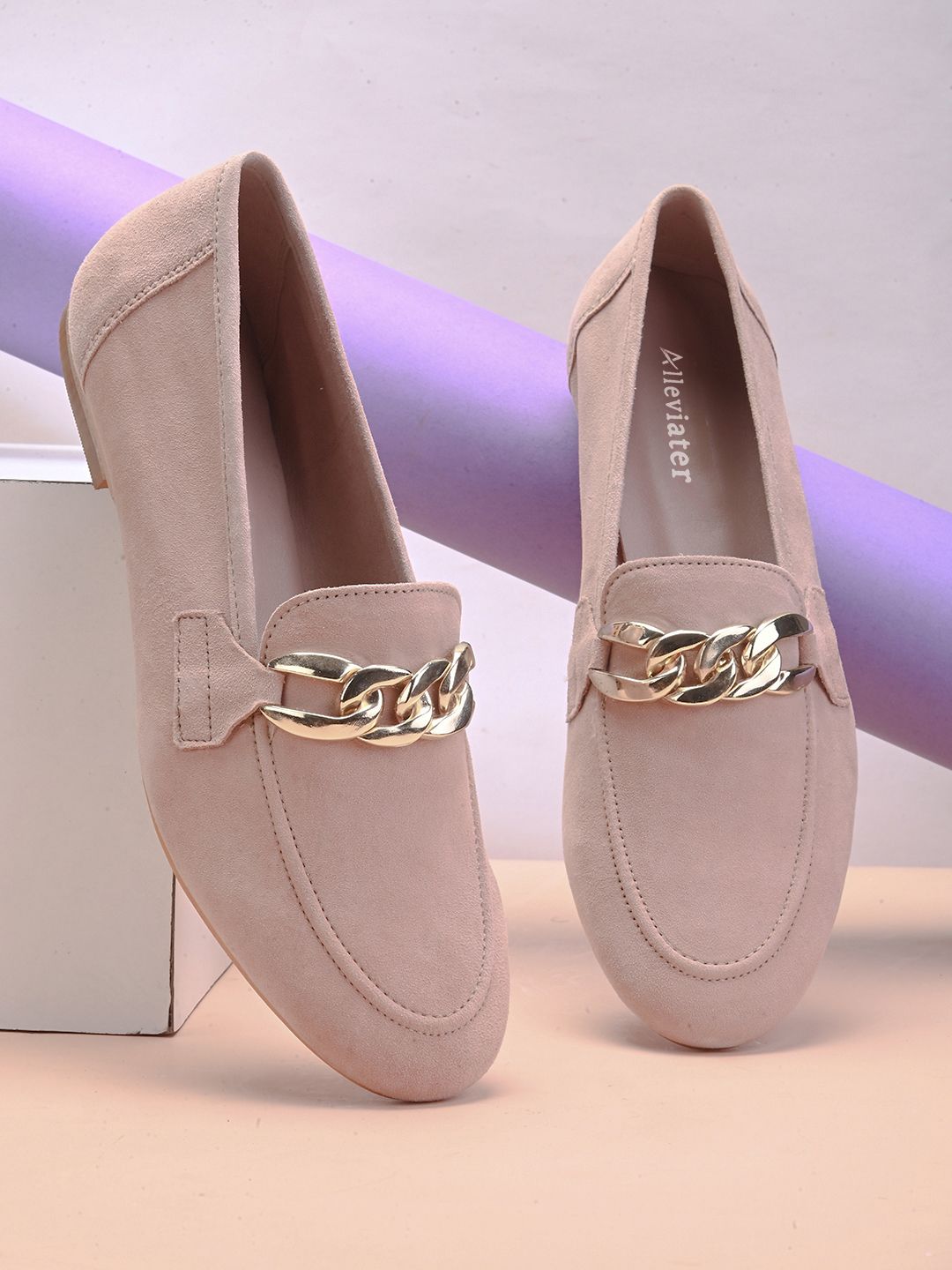 Alleviater Buckle Embellished Leather Ballerinas