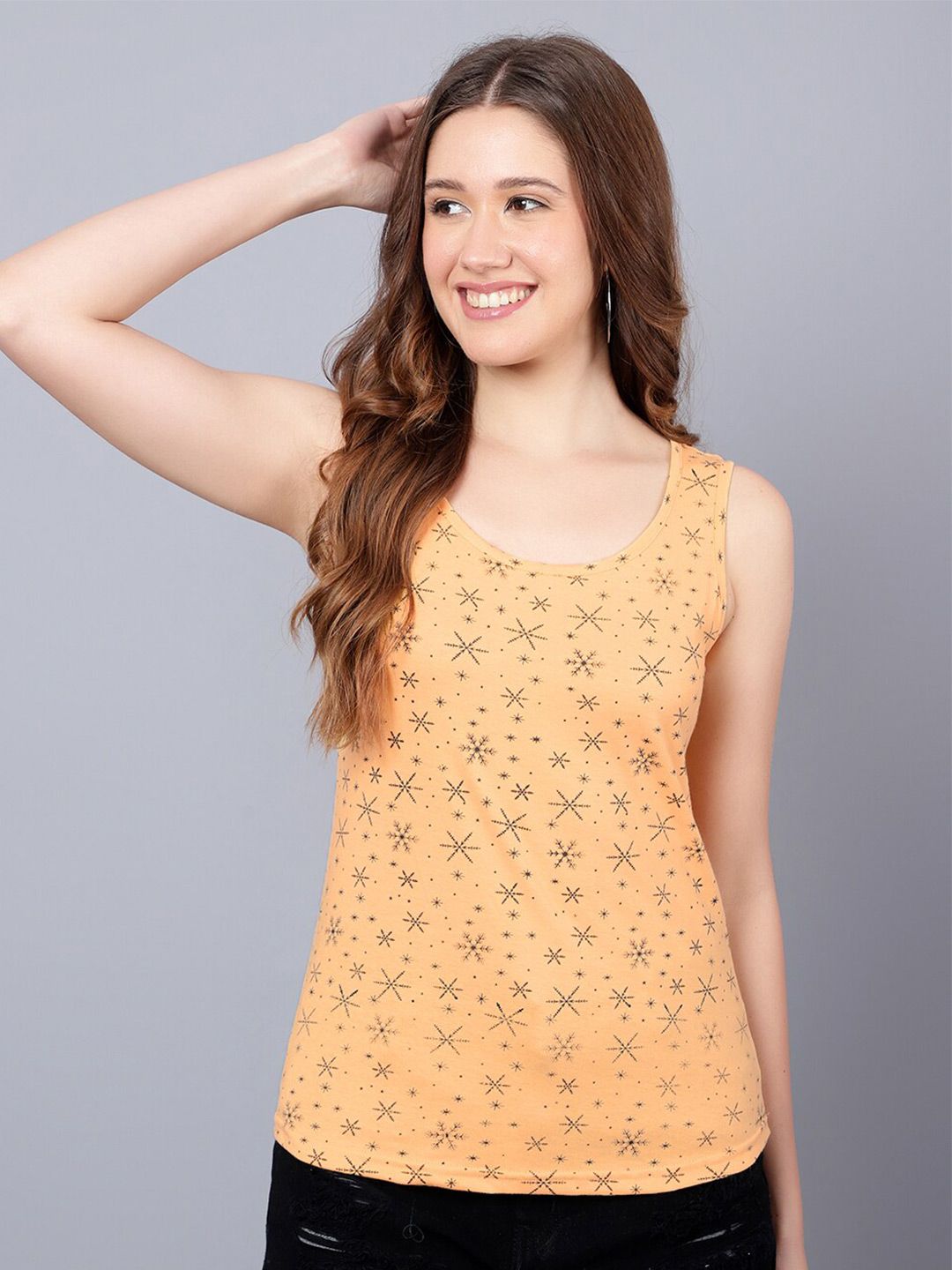 DIAZ Floral Printed Scoop Neck Sleeveless Cotton Tank top Price in India