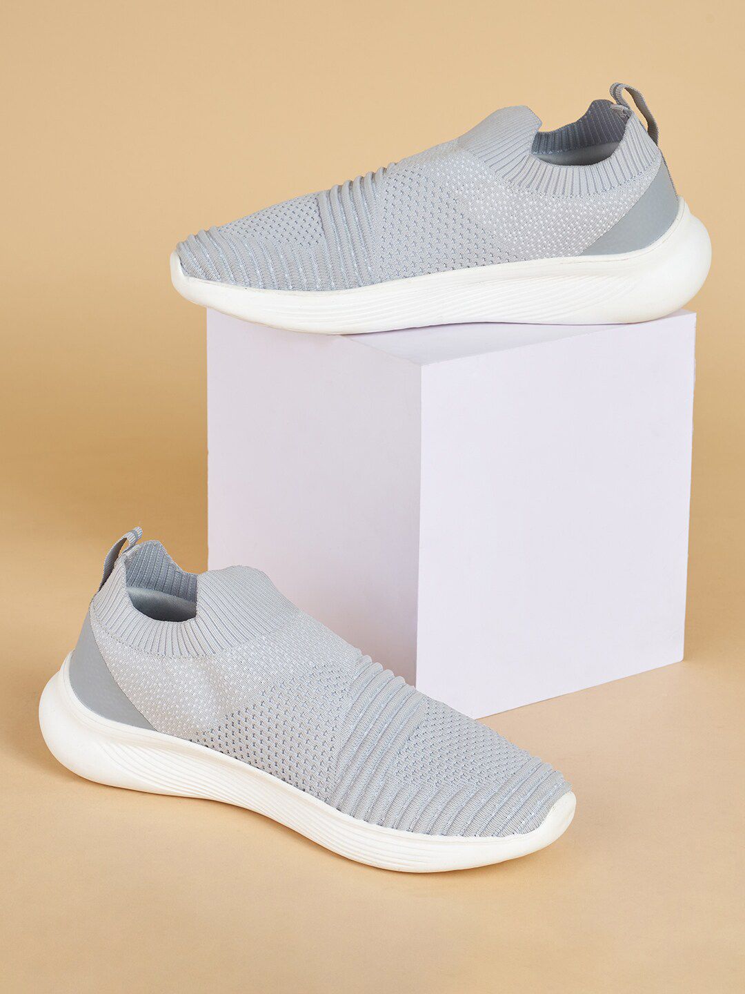 Ajile by Pantaloons Men Textile Walking Shoes