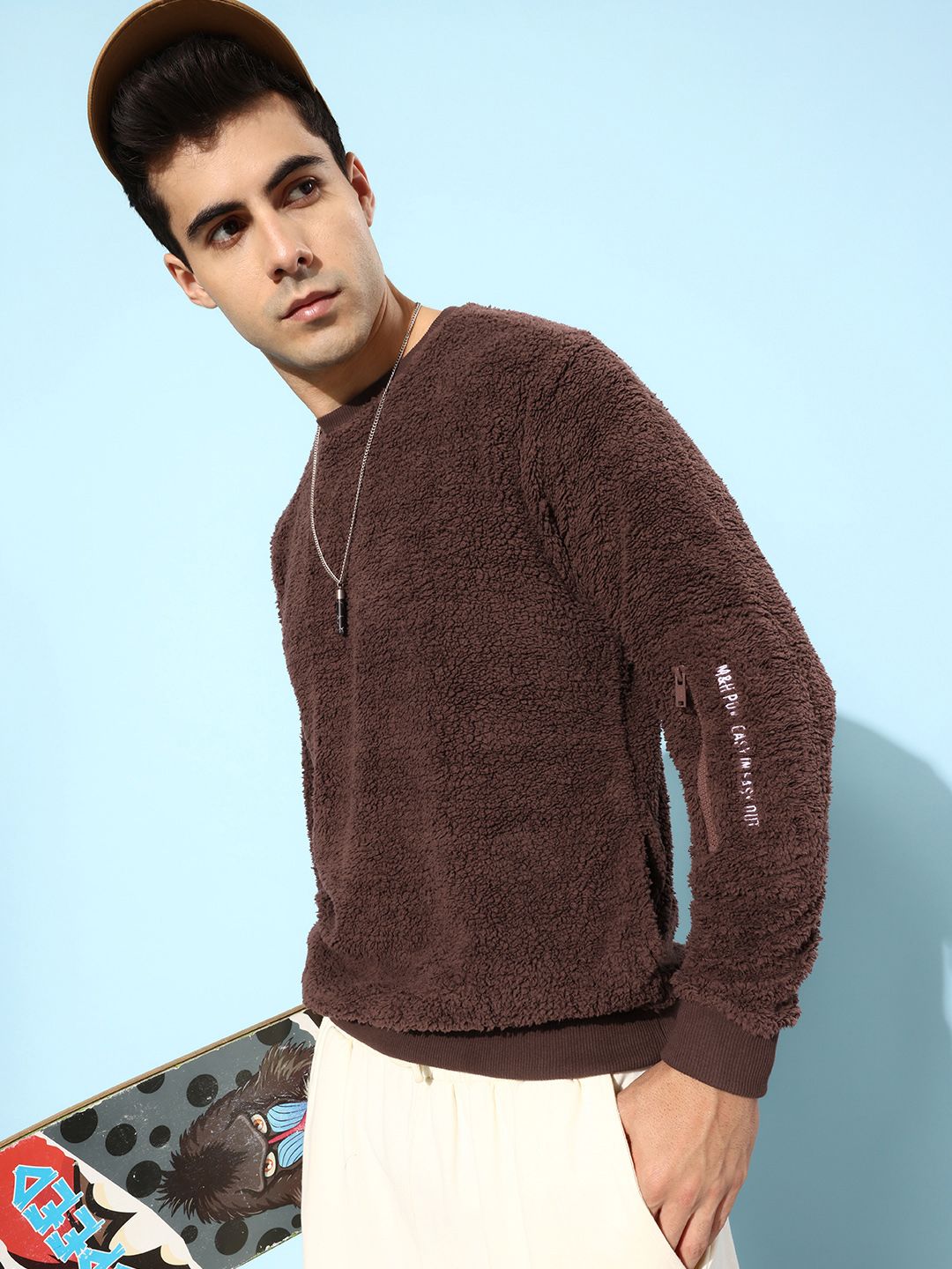 Mast & Harbour Fuzzy Round-Neck Pullover Sweatshirt