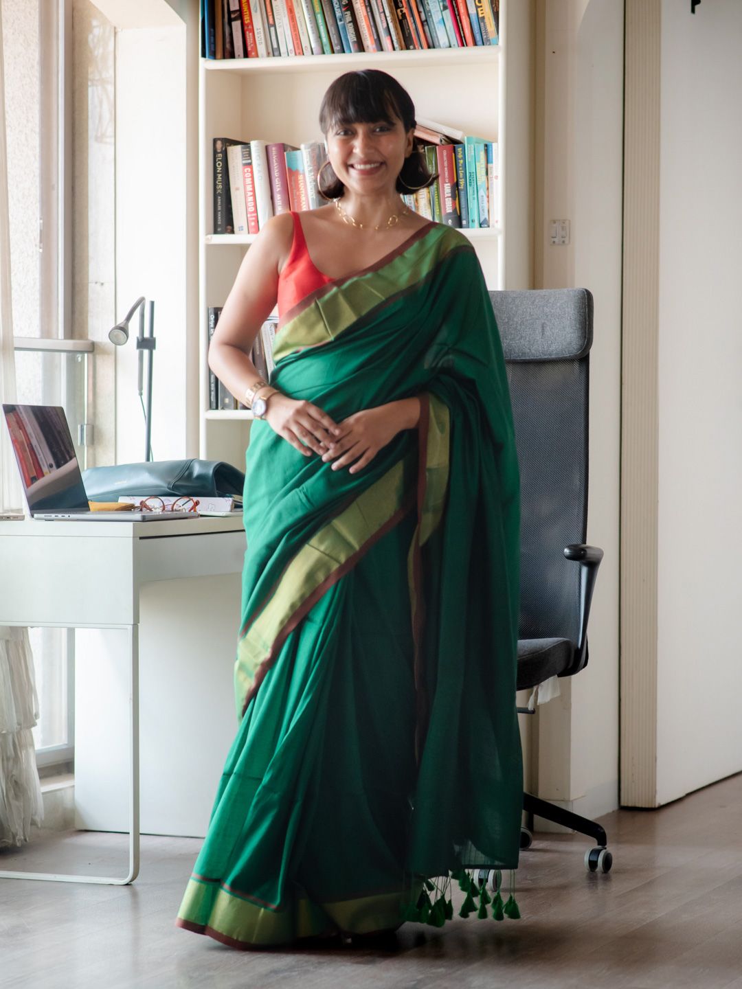 Zari Cotton Blend Saree Suta Green & Red Zari Cotton Blend Saree