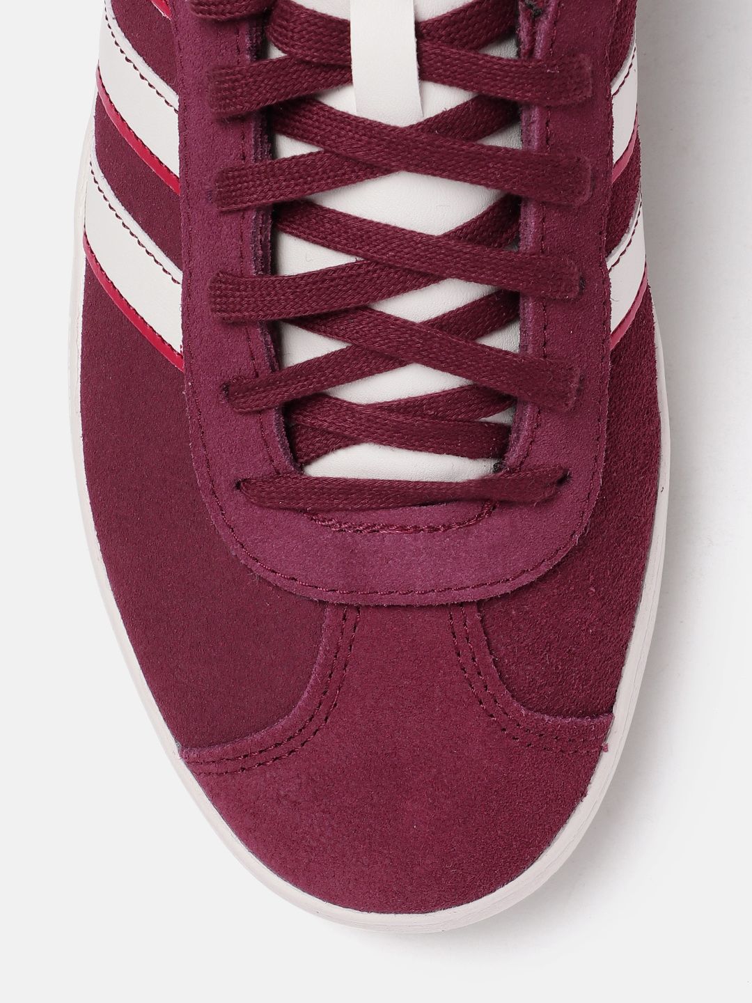 Buy ADIDAS Men Suede VL Court 2.0 Skateboarding Sneakers - Sports Shoes for  Men 23130626 | Myntra