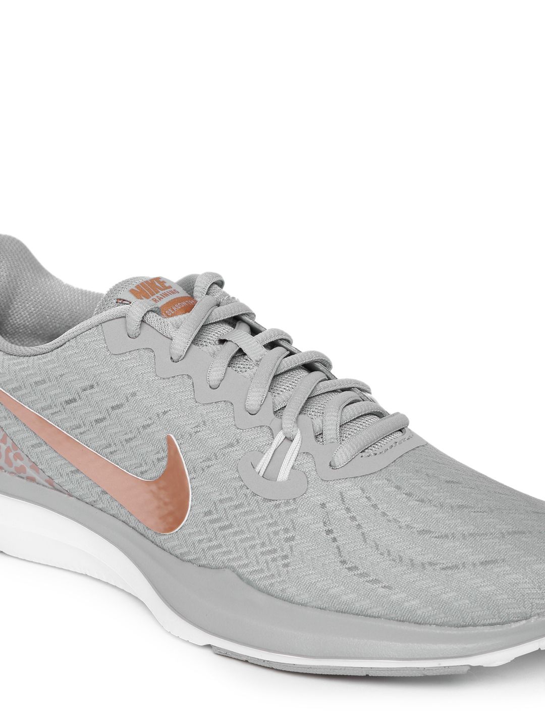 nike women's free tr 7 metallic training shoes