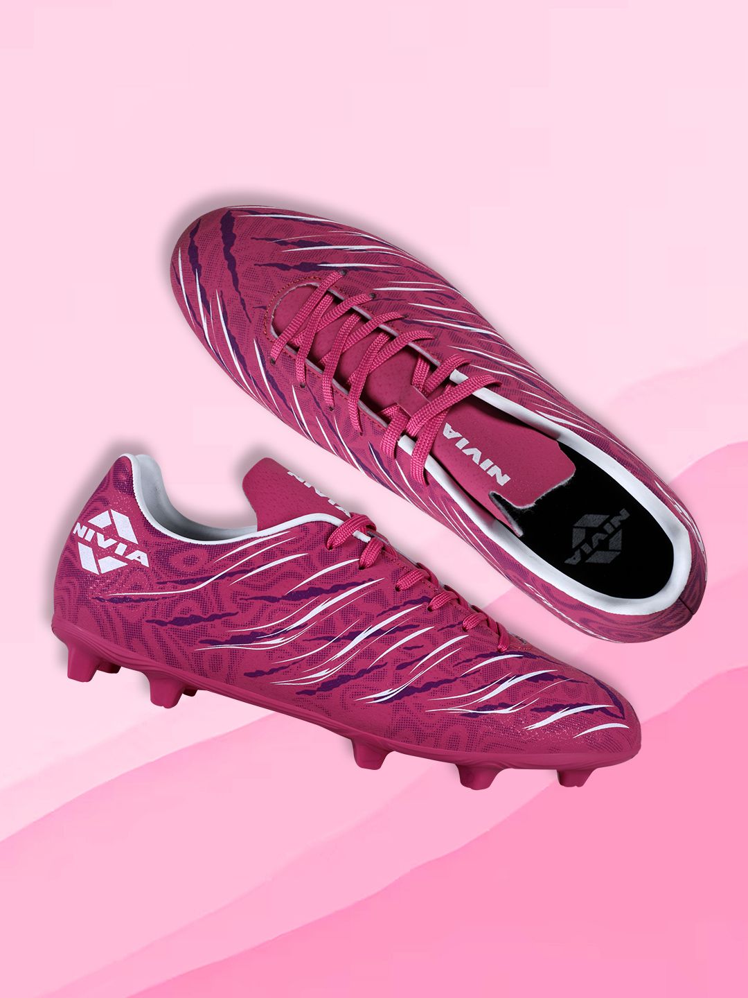 NIVIA Men Carbonite 6.0 Stud Football Shoes