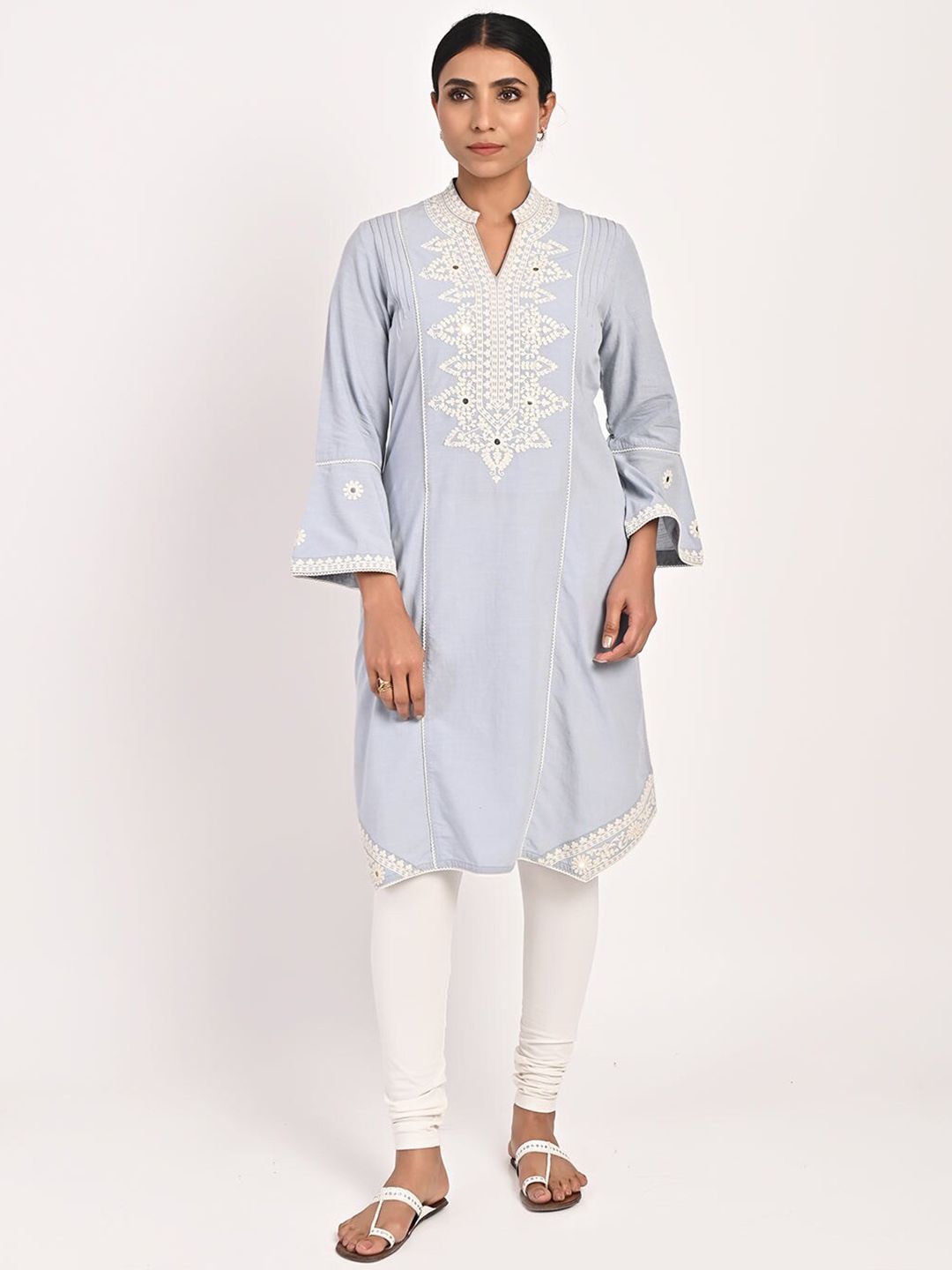 Lakshita Geometric Embroidered Mandarin Collar Pure Cotton Straight Kurta Price in India