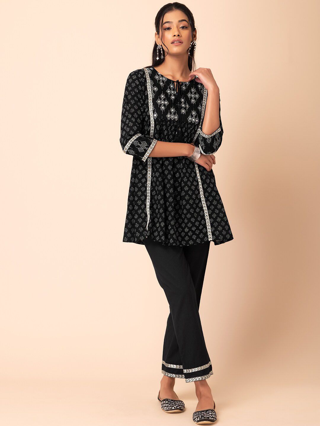 Rang by Indya Women Black Floral Printed Panelled Thread Work Pure Cotton Kurta with Trousers Price in India
