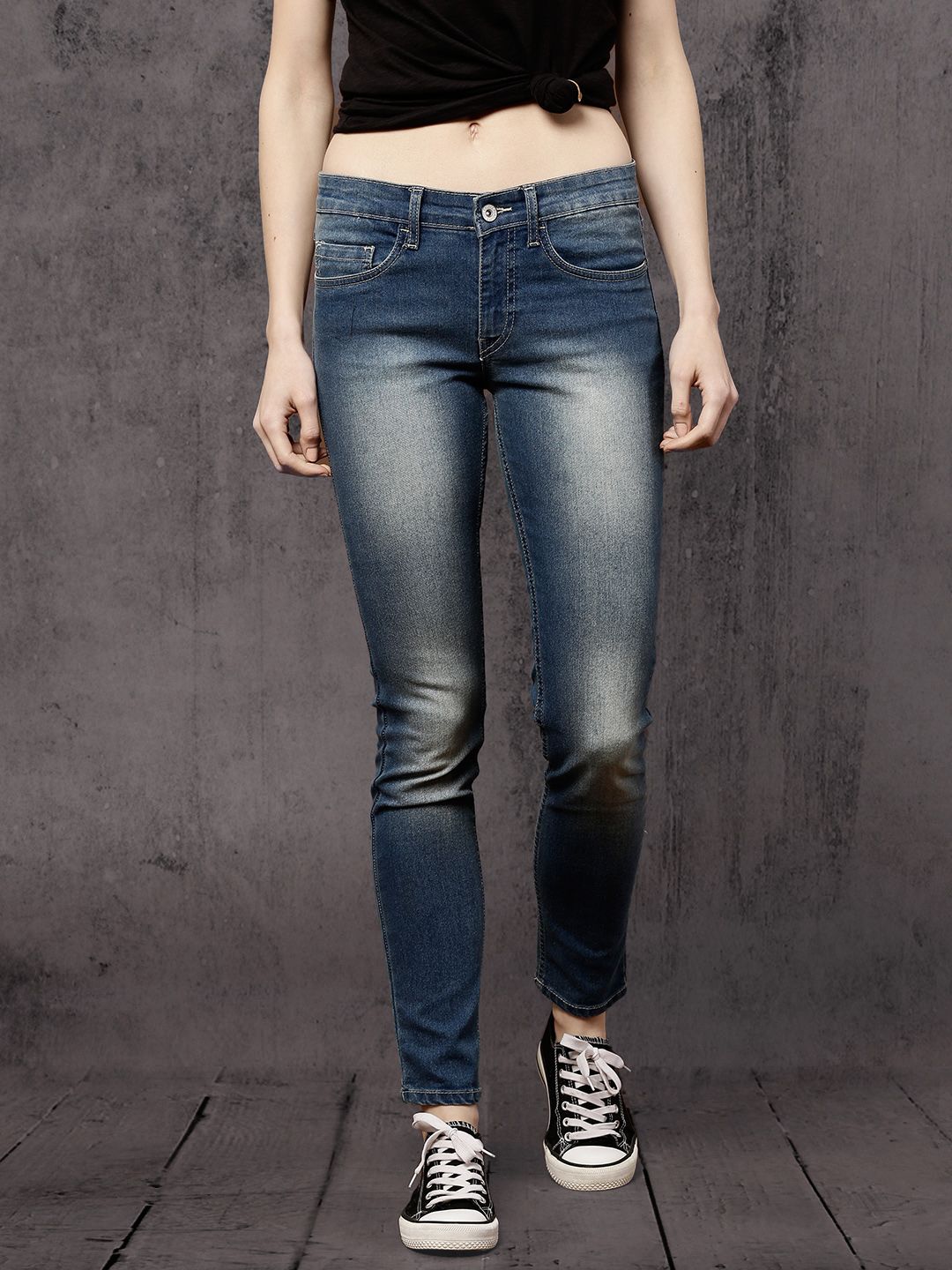 Roadster Women Blue Skinny Fit Mid-Rise Clean Look Stretchable Jeans Price in India