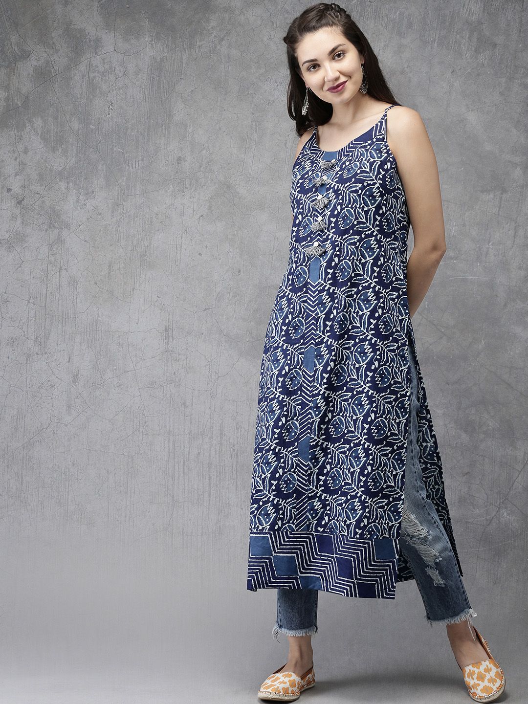 Anouk Women Blue & White Printed Straight Kurta
