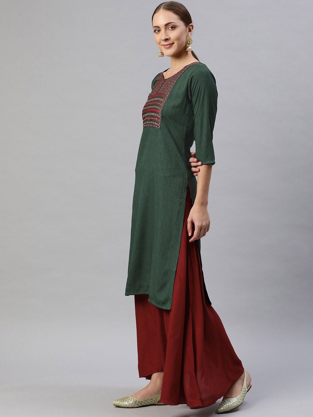 BAESD Women Green Yoke Design Thread Work Kurta Price in India