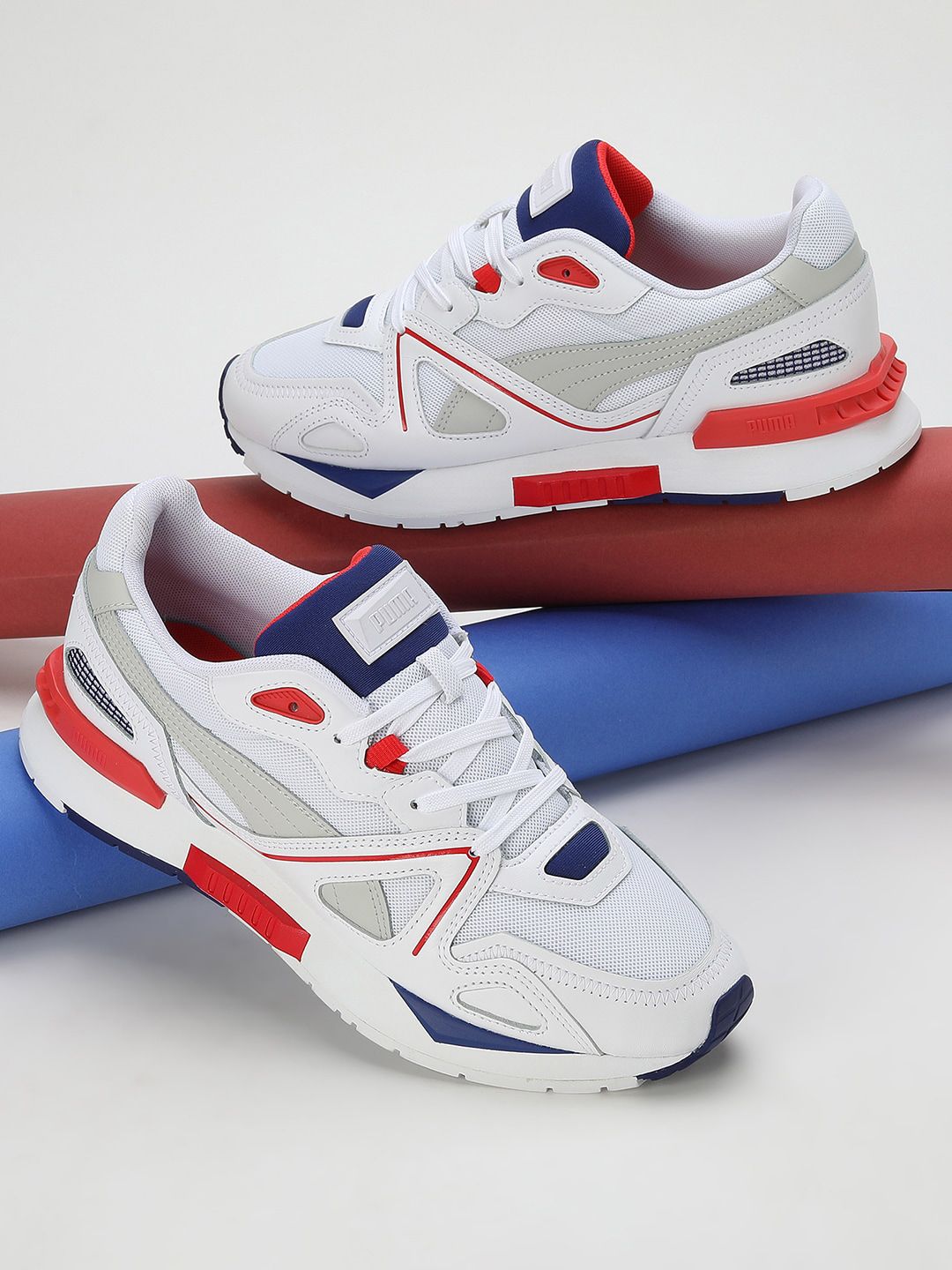 Buy Puma Unisex White & Black Colourblocked Mirage Mox Core