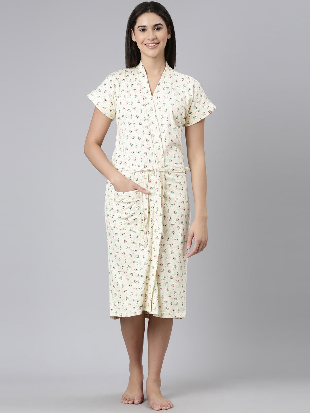 GOLDSTROMS Floral Printed Bath Robe