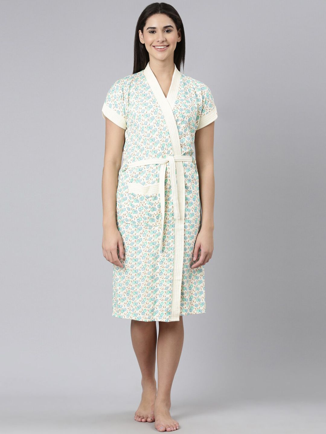 GOLDSTROMS Floral Printed Bathrobe