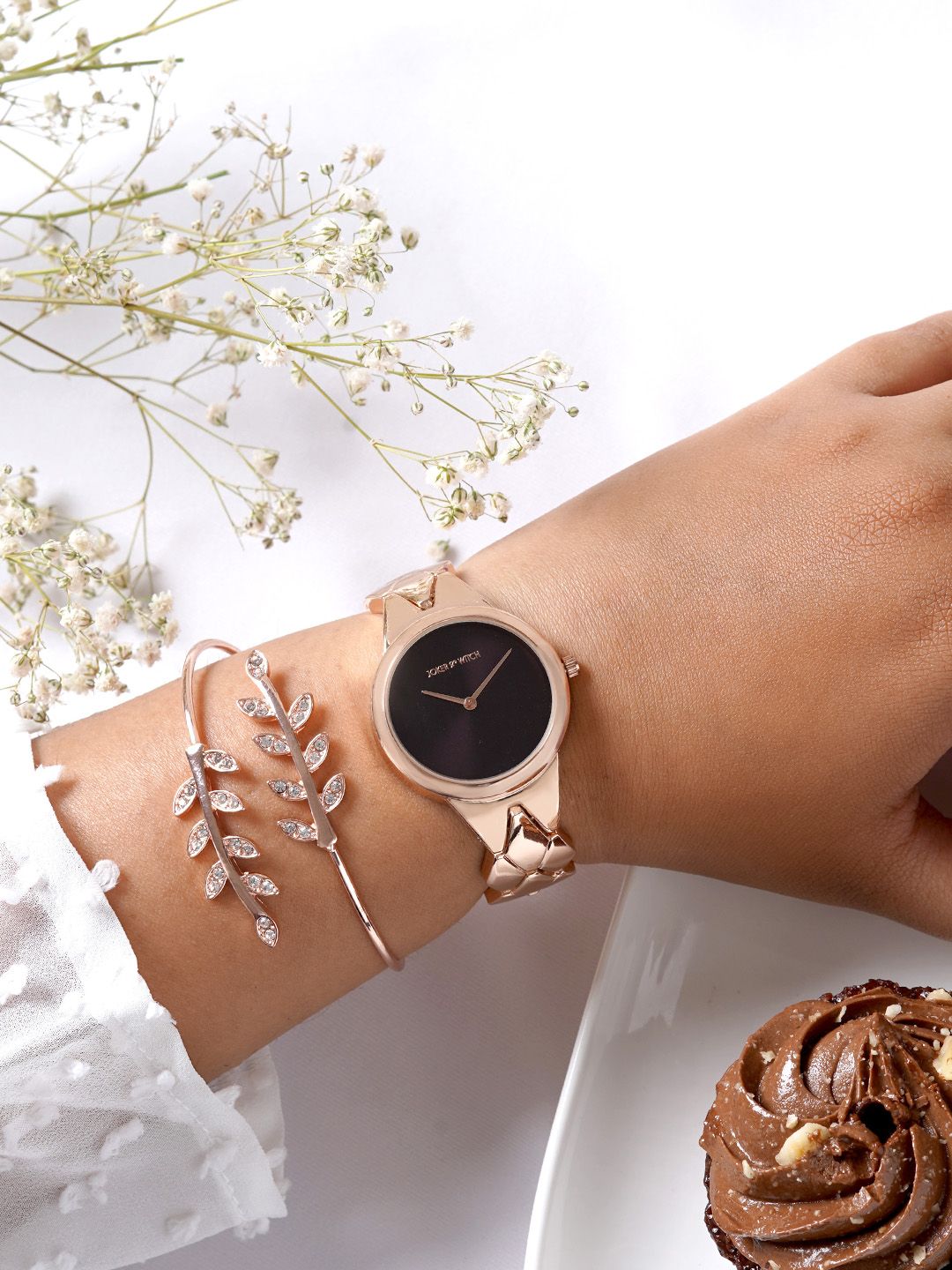 JOKER & WITCH Women Ceres Rose Gold Bracelet & Watch Gift Set