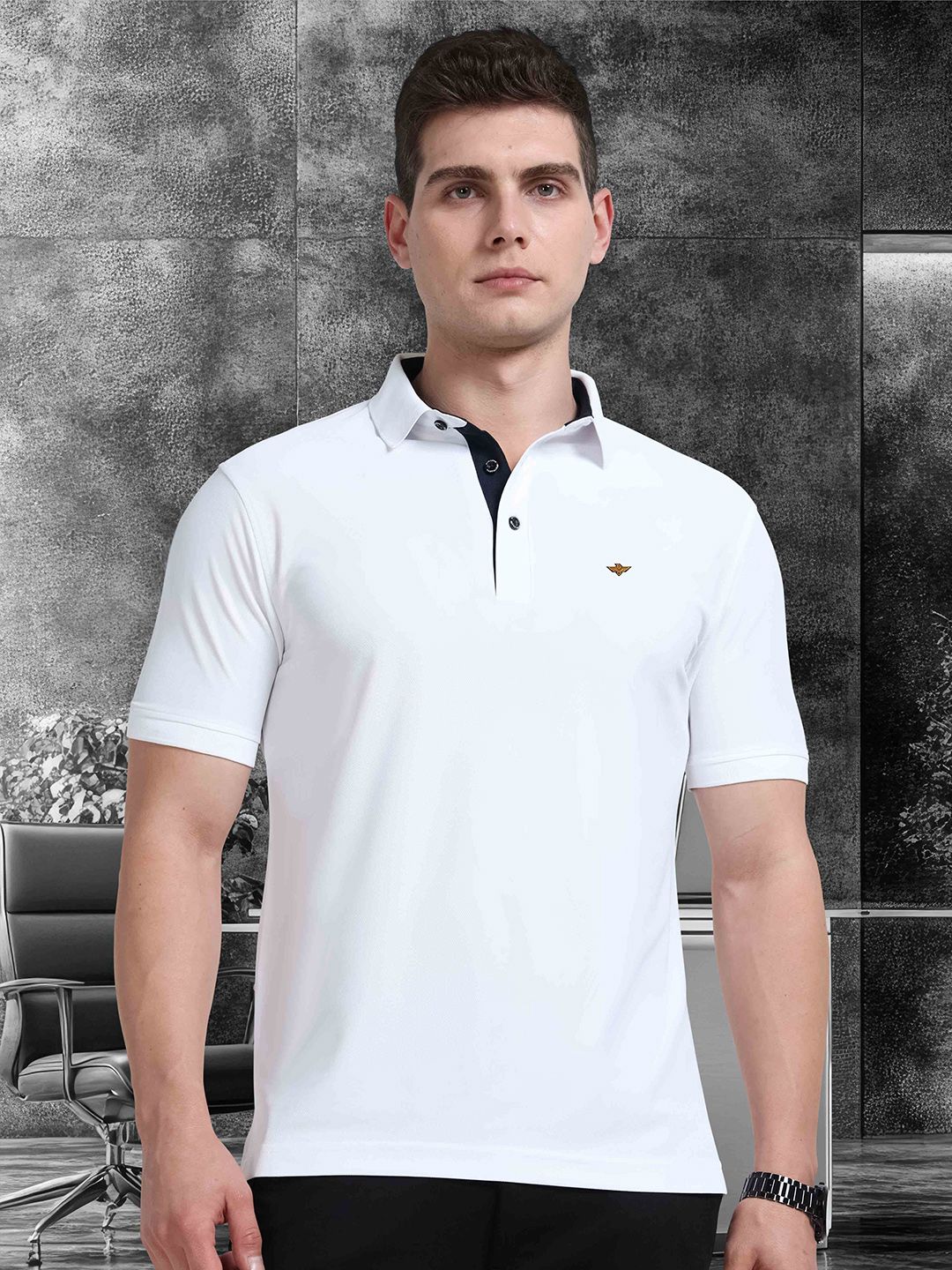STELLERS Men Regular Fit Polo Collar T-shirt