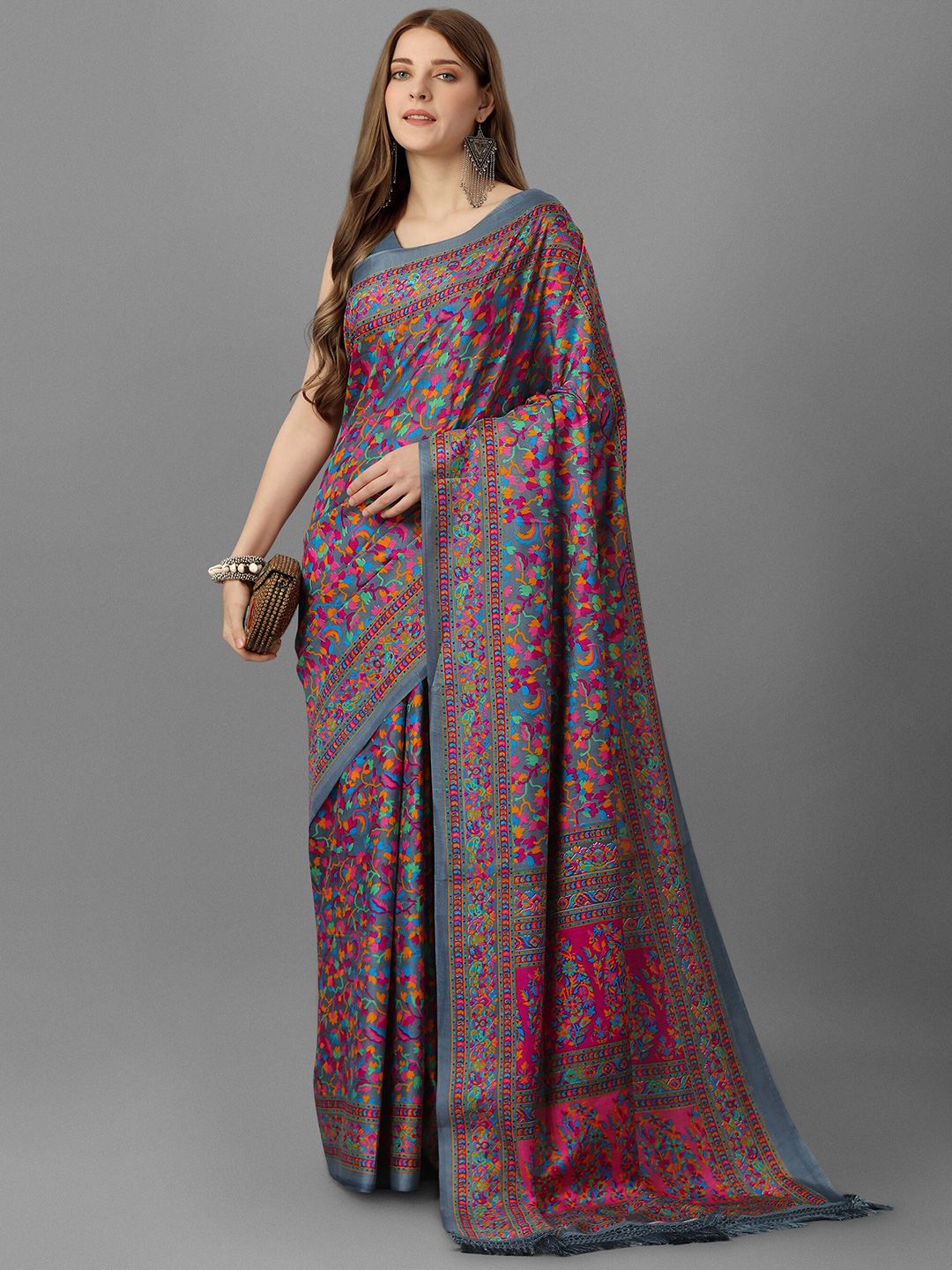 GORGONE Floral Printed Silk Blend Saree Price in India