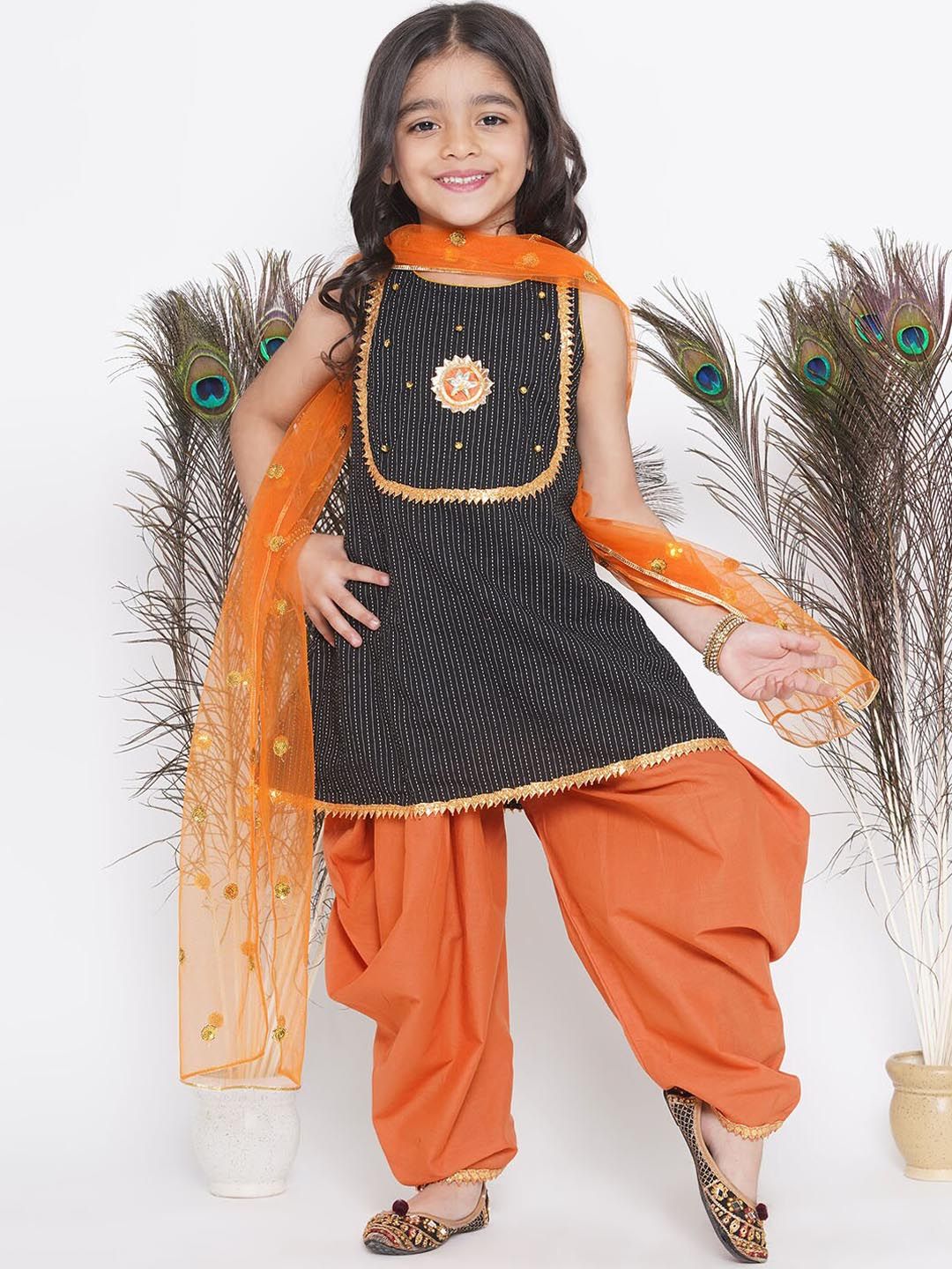 Little Bansi Girls Sequinned Pure Cotton Kurta with Patiala & With Dupatta