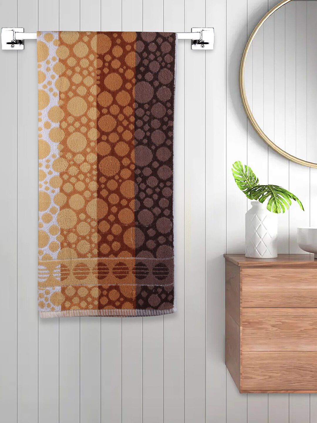 FABINALIV Brown & White Geometric Printed 450 GSM Cotton Bath Towel