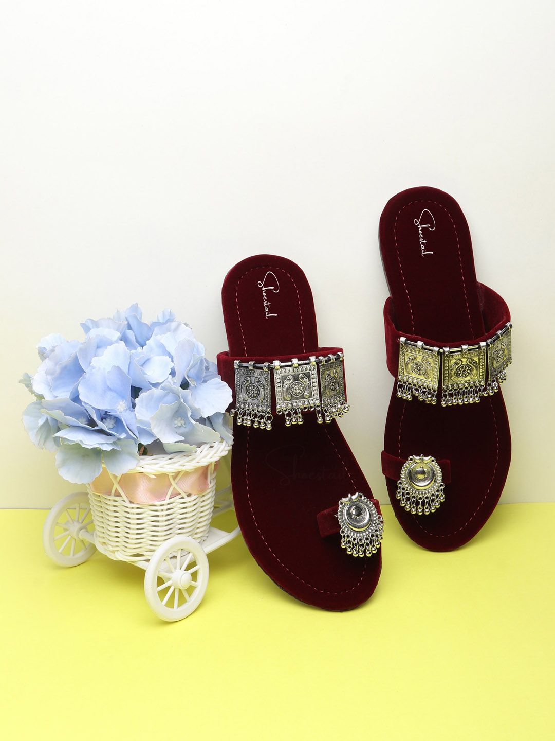 Shoestail Embellished One Toe Flats Price in India