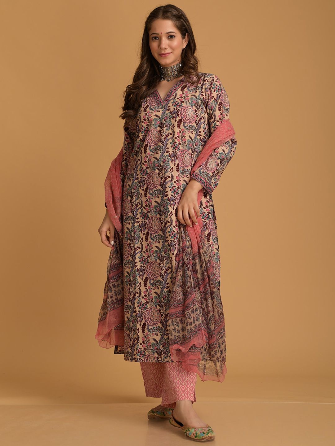 DIMPLE DESIGN STUDIO Floral Printed Pure Cotton Kurta With Trousers & Dupatta Price in India