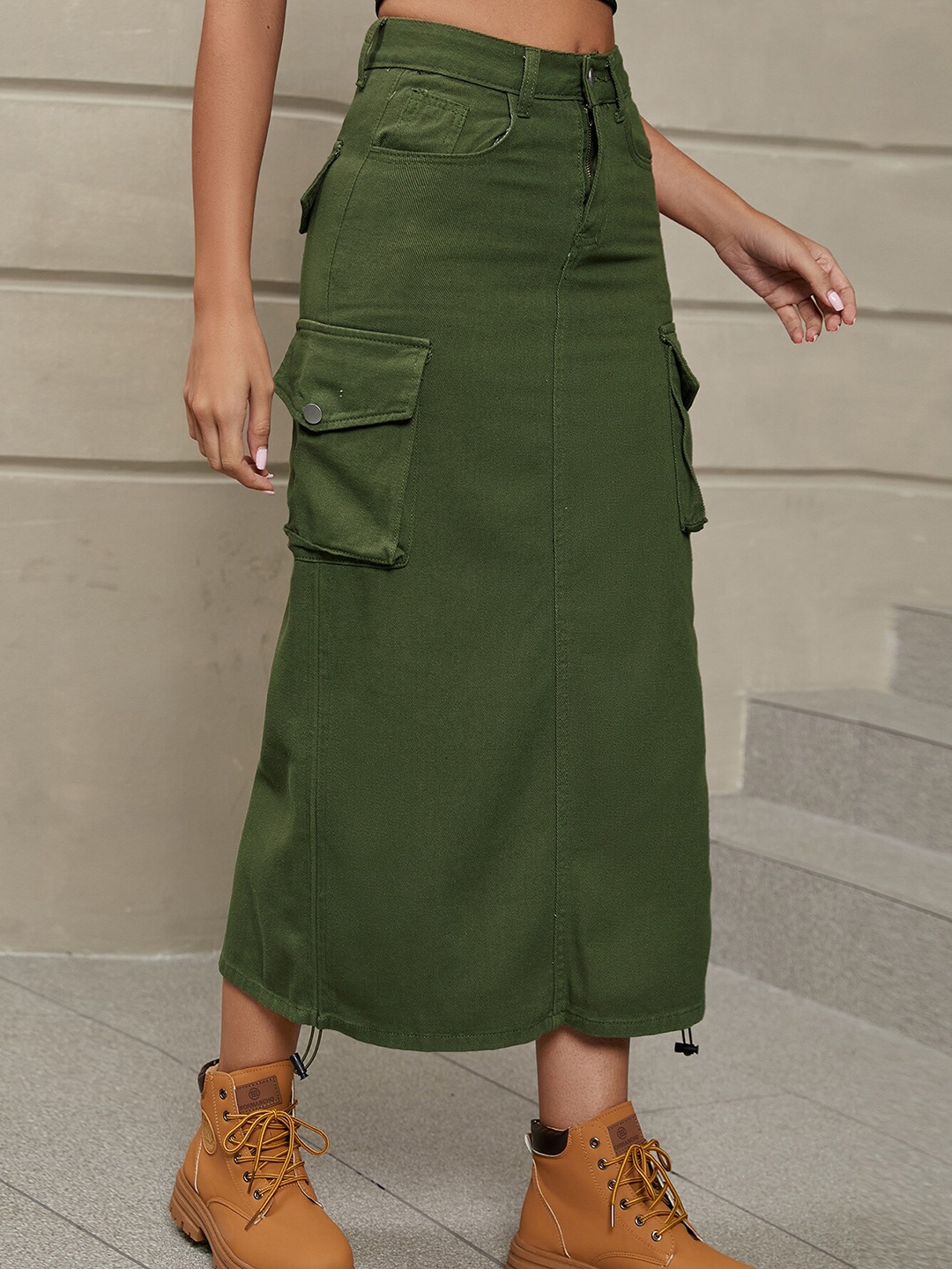 BoStreet Green Solid Straight Midi Skirt With Pocket Detailing Price in India