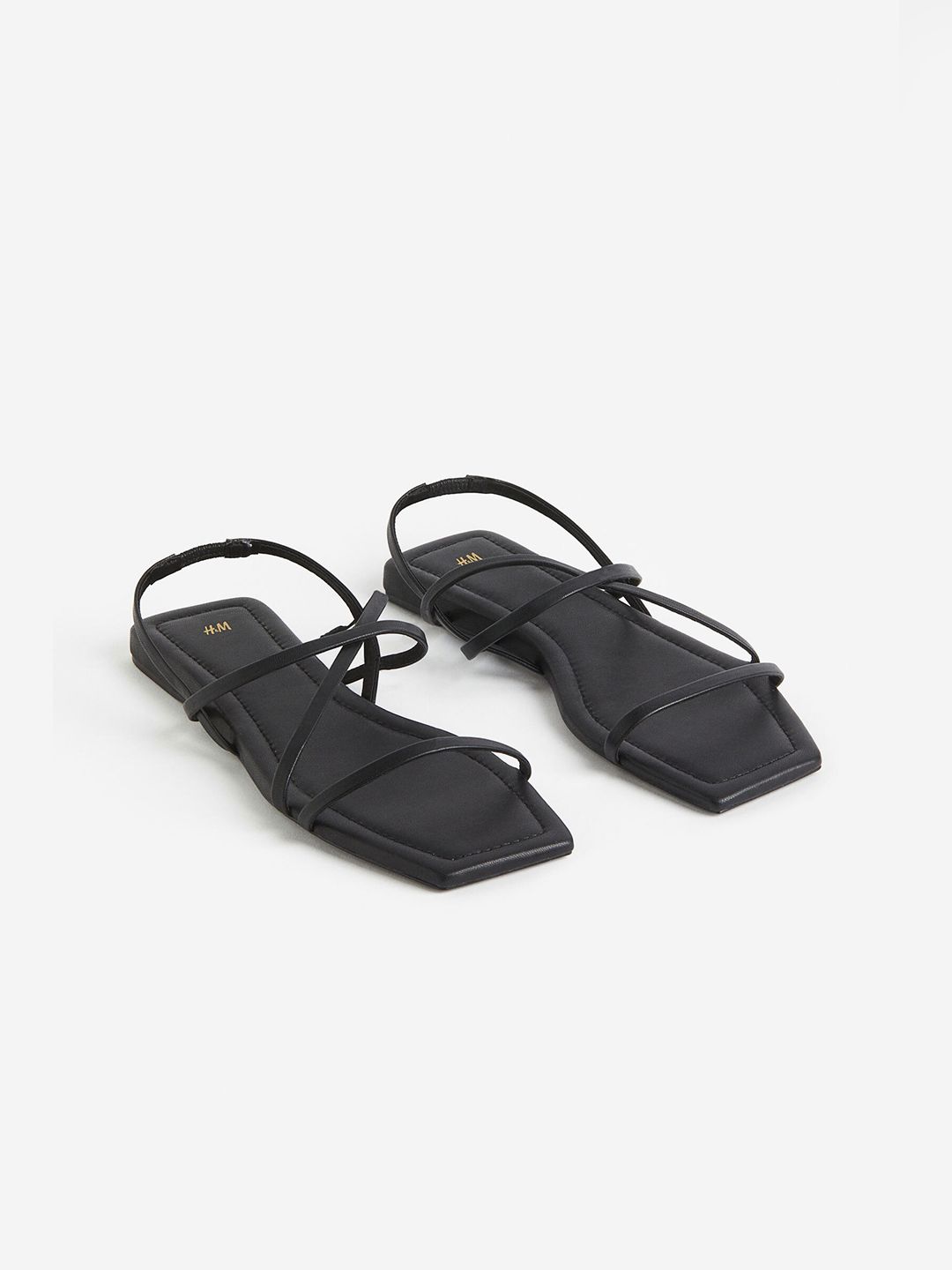 H&m black 2024 sandals flat