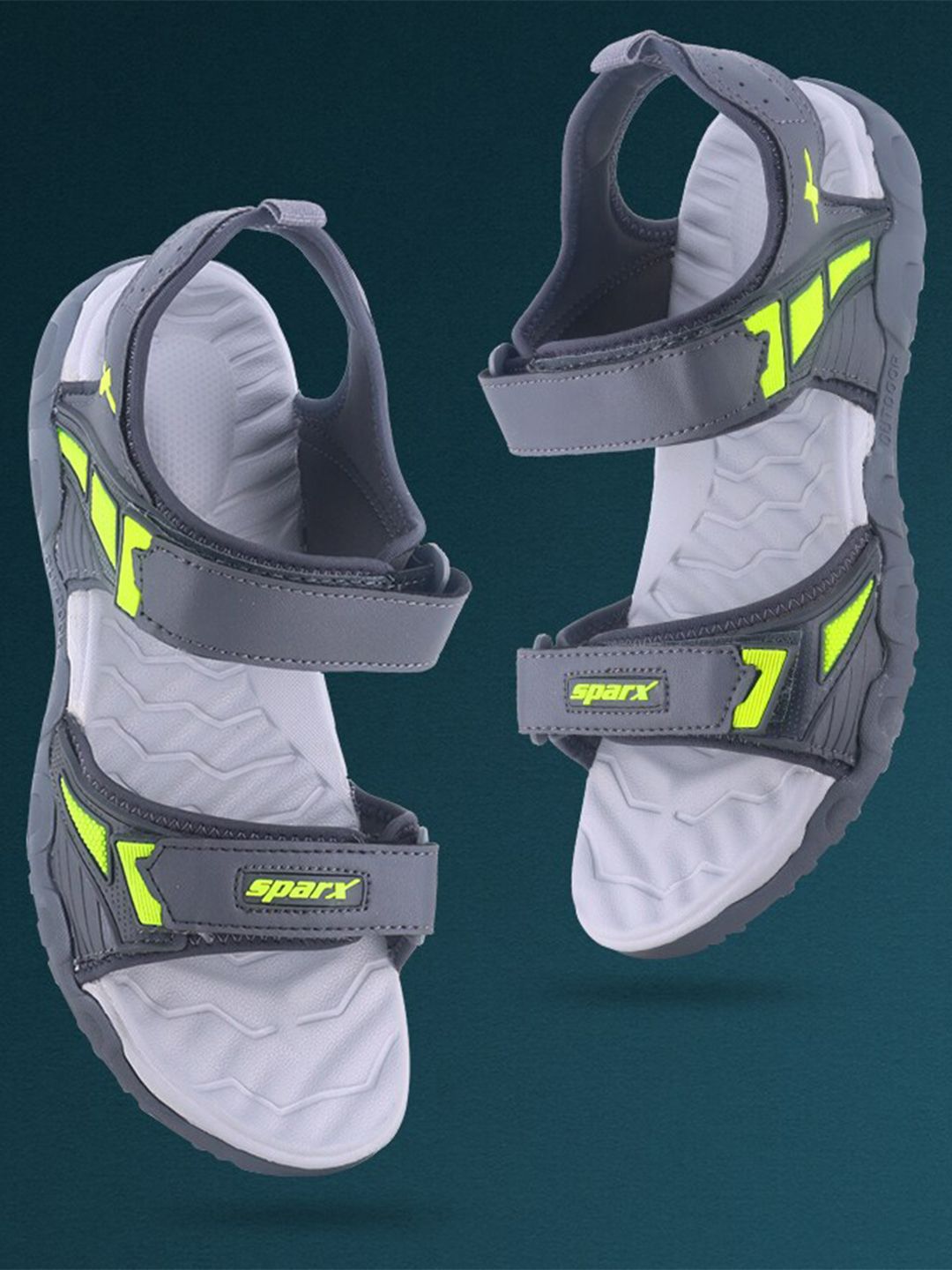 Sparx Men Brand Logo Embossed Sports Sandals